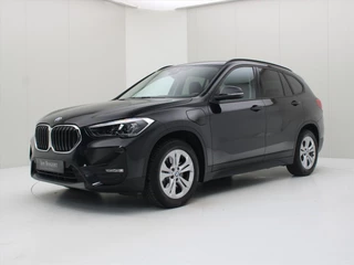 BMW X1 xDrive25e 220pk Automaat Executive Business [ CAMERA+H&K+LEDER+CLIMAAT+NAVIGATIE+PDC ]
