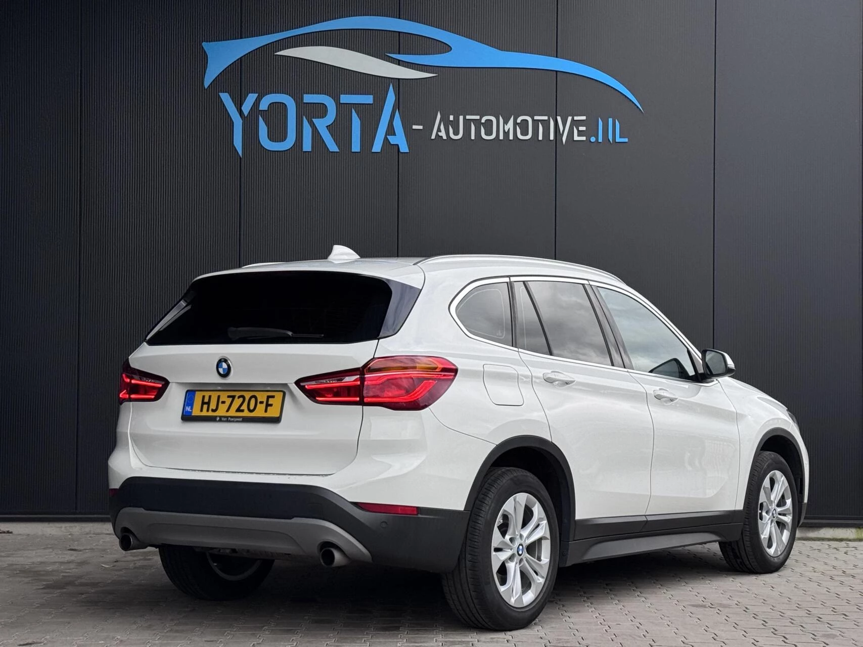 Hoofdafbeelding BMW X1