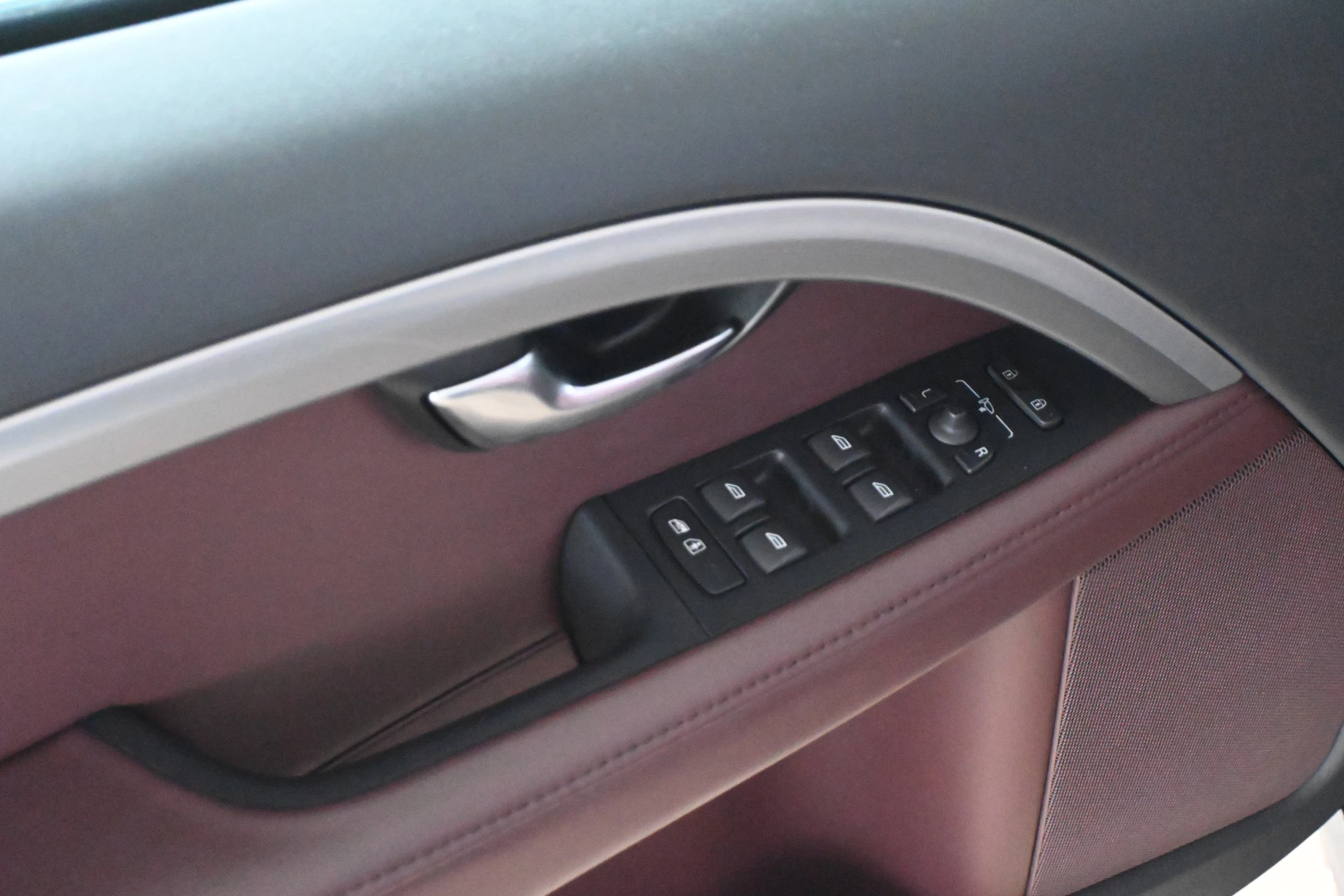 Hoofdafbeelding Volvo V70