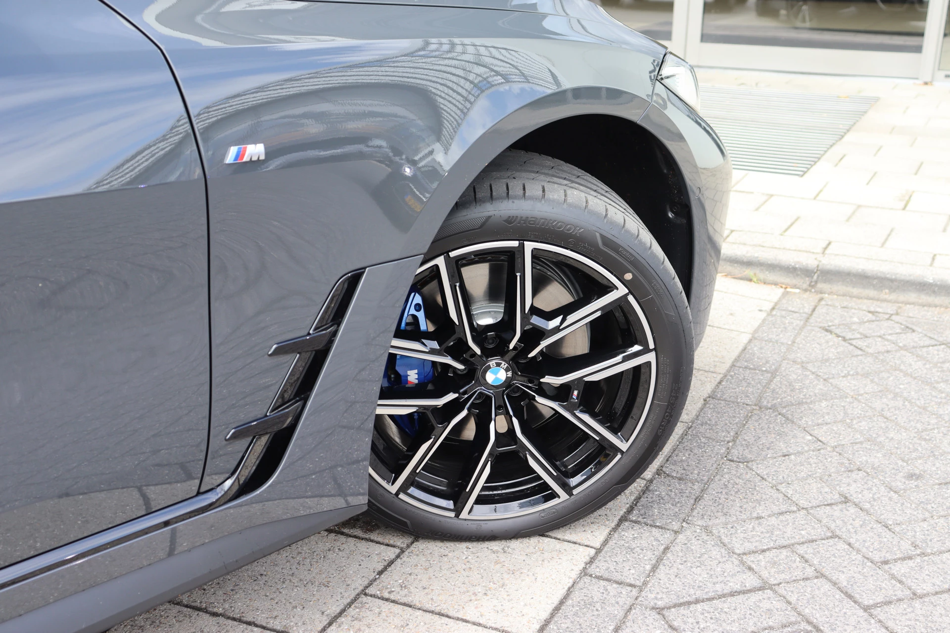 Hoofdafbeelding BMW i4