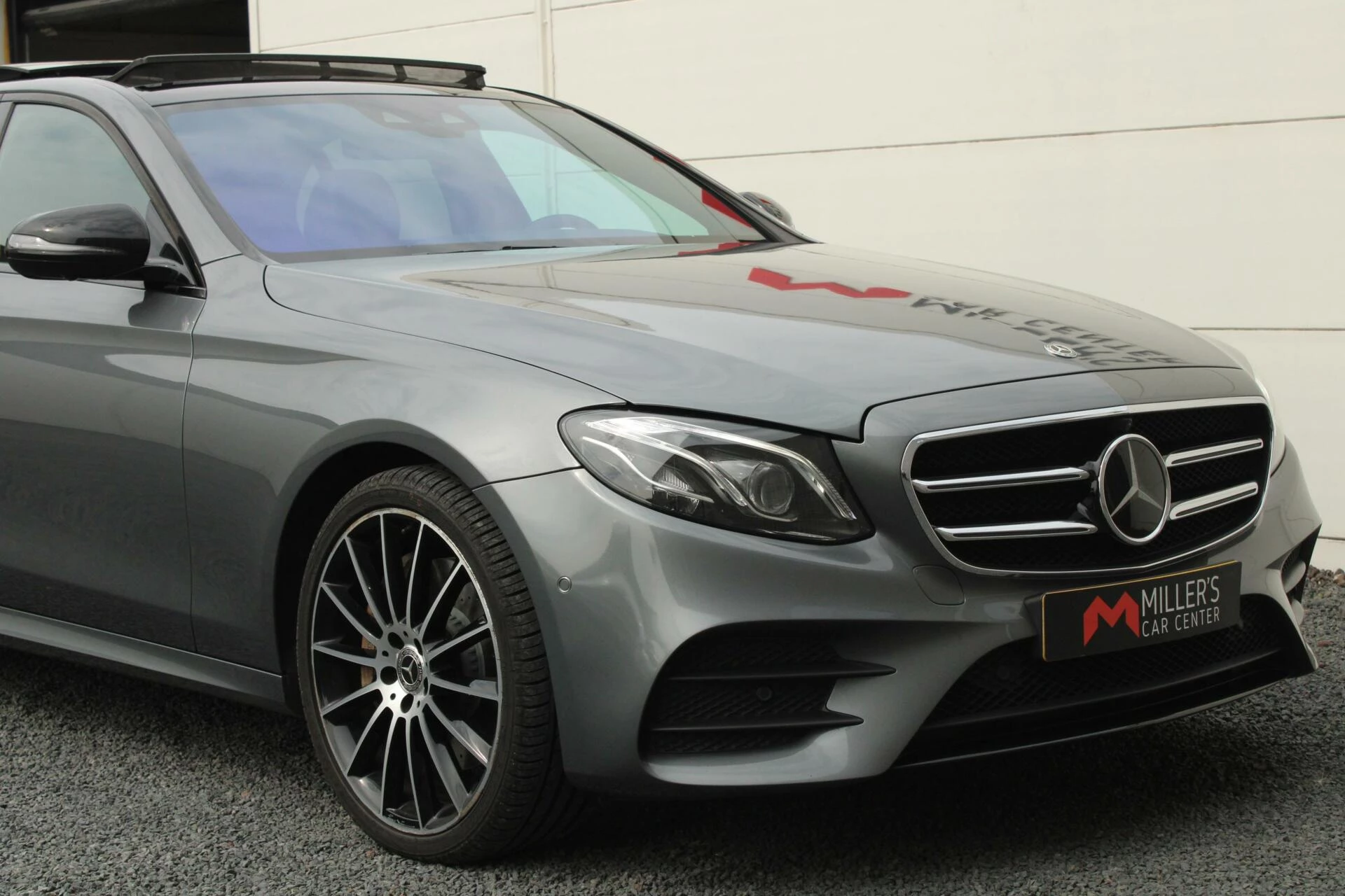 Hoofdafbeelding Mercedes-Benz E-Klasse