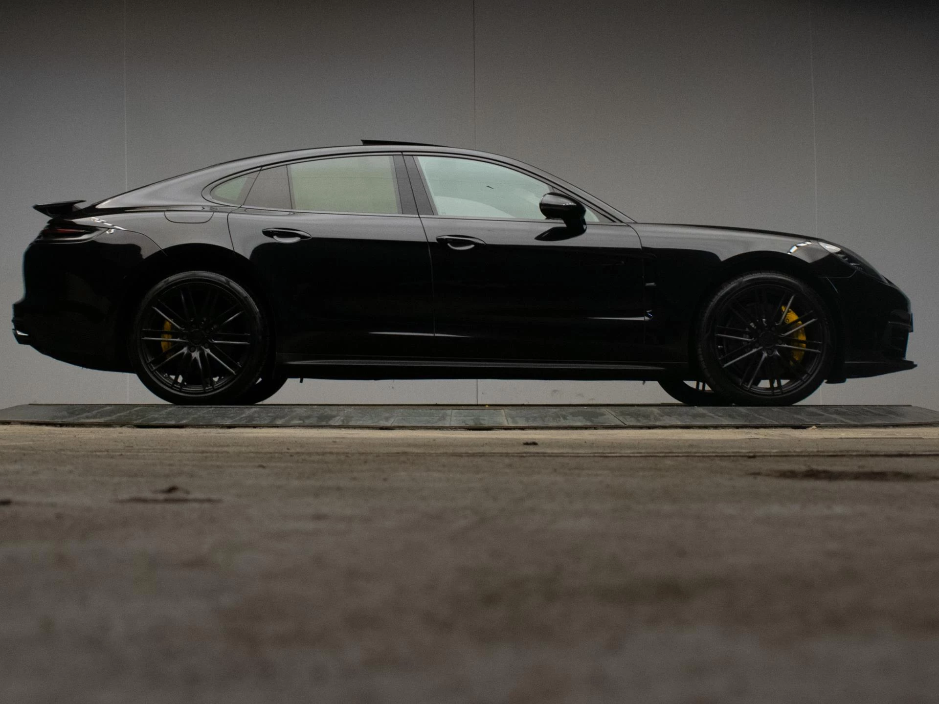 Hoofdafbeelding Porsche Panamera