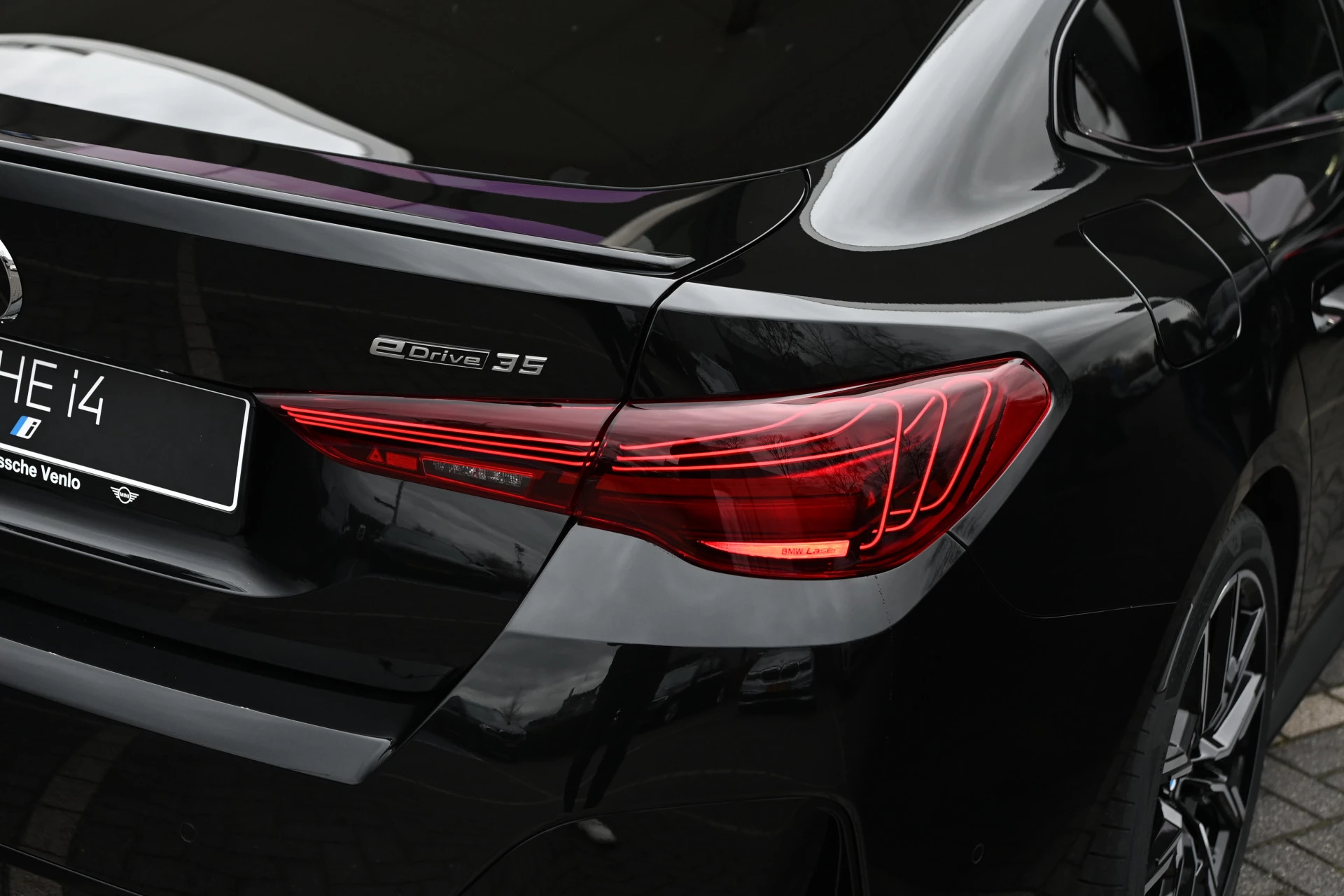 Hoofdafbeelding BMW i4