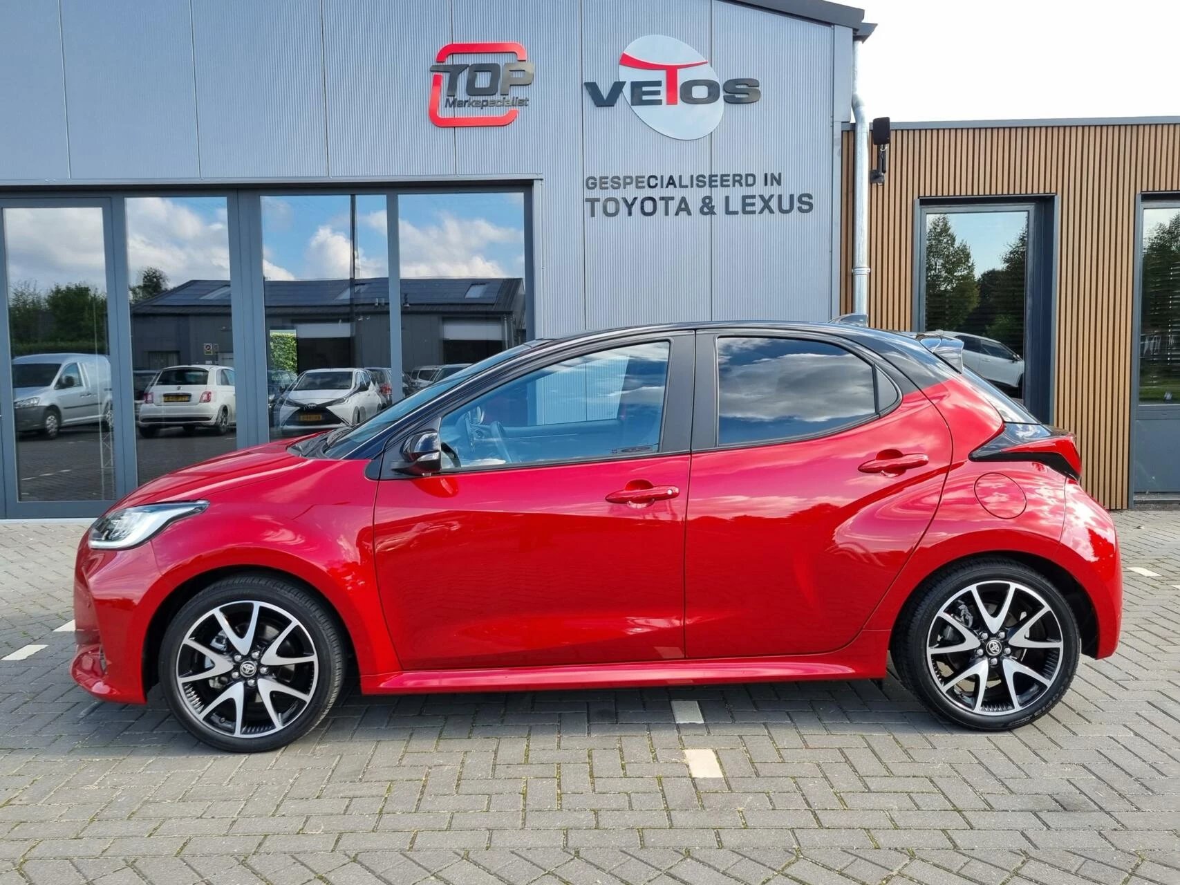 Hoofdafbeelding Toyota Yaris