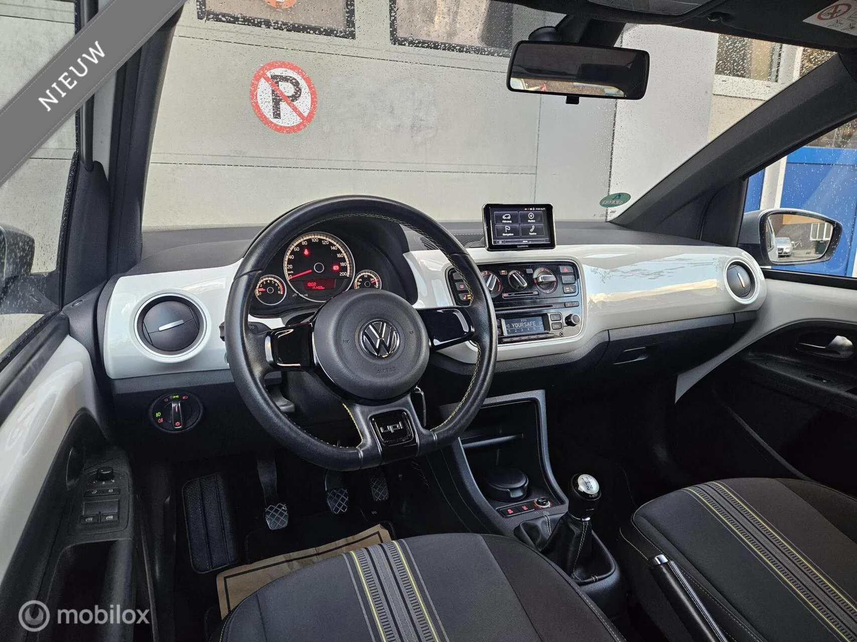 Hoofdafbeelding Volkswagen up!