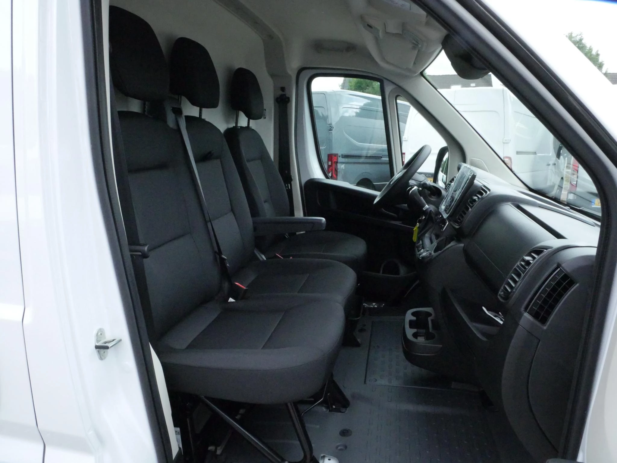 Hoofdafbeelding Opel Movano