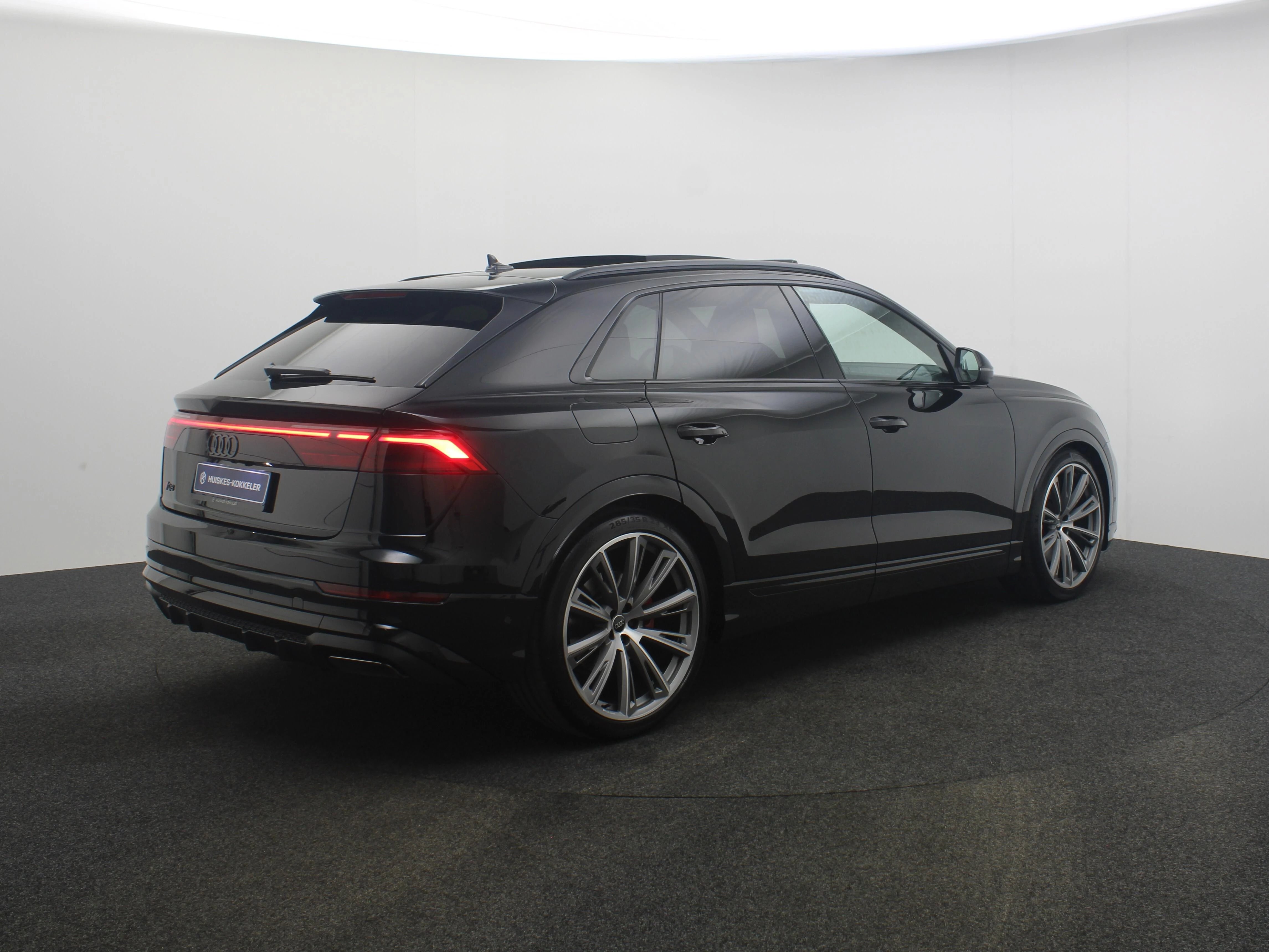 Hoofdafbeelding Audi Q8