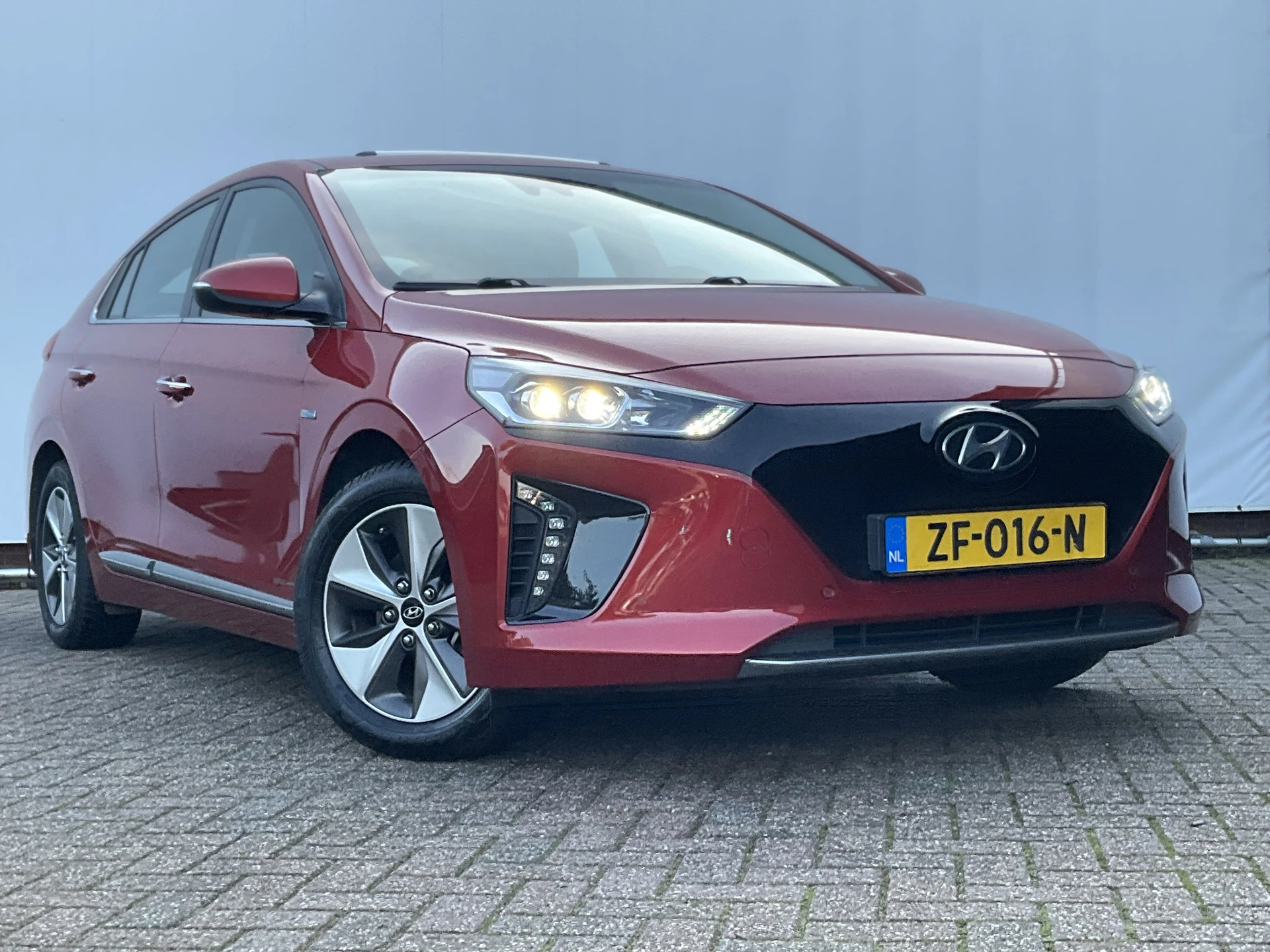 Hoofdafbeelding Hyundai IONIQ