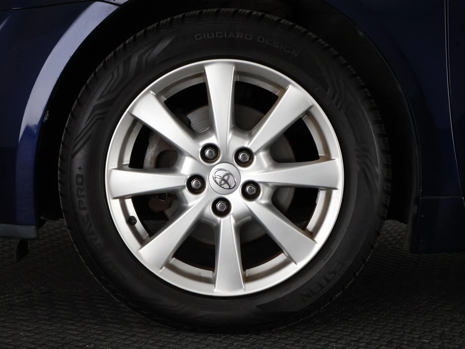 Hoofdafbeelding Toyota Avensis
