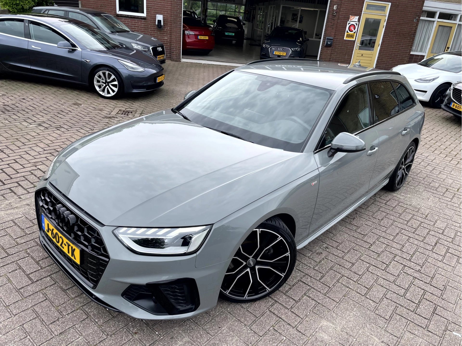 Hoofdafbeelding Audi A4