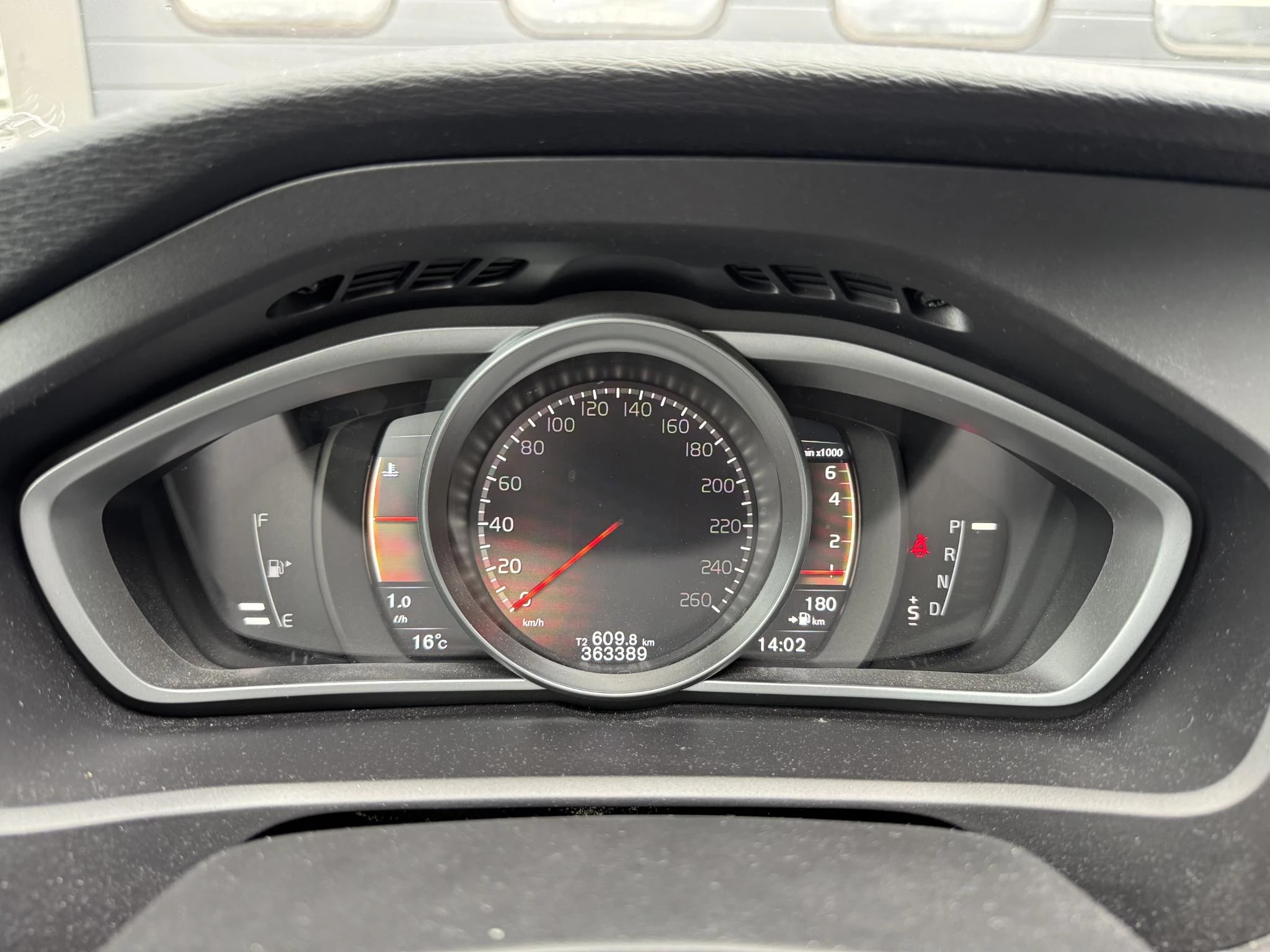 Hoofdafbeelding Volvo V40
