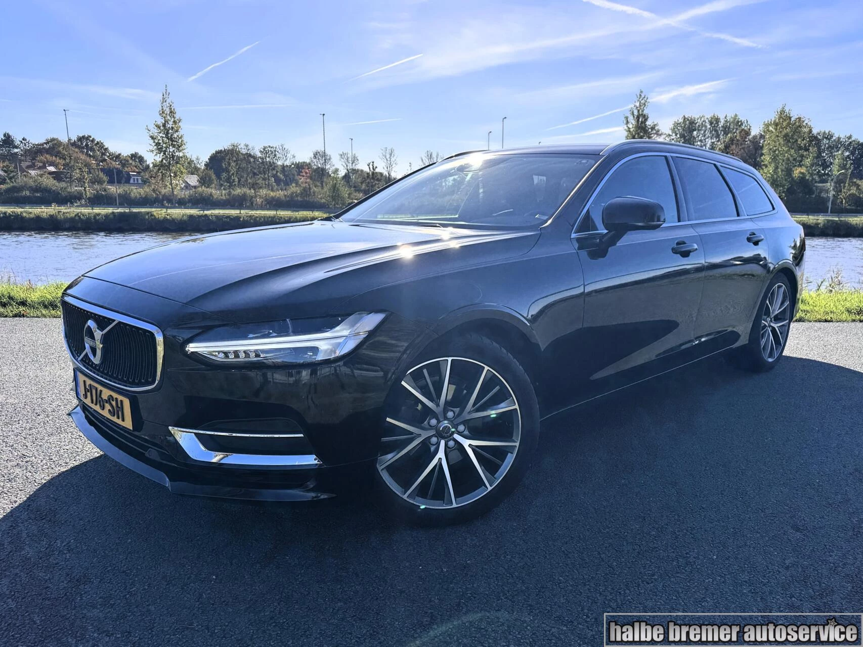 Hoofdafbeelding Volvo V90