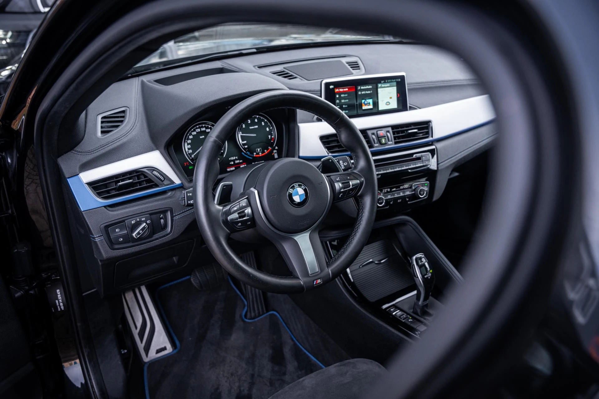 Hoofdafbeelding BMW X2