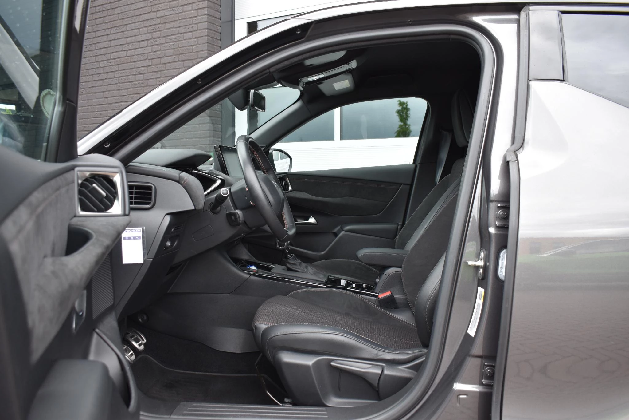 Hoofdafbeelding DS DS 3