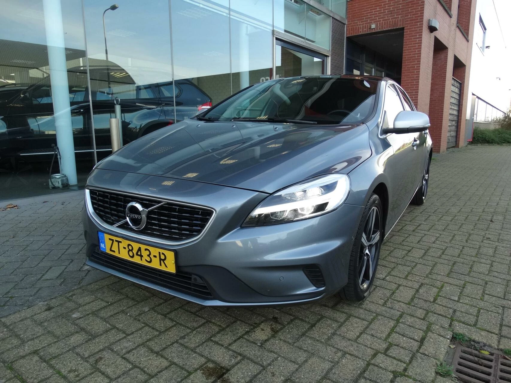 Hoofdafbeelding Volvo V40