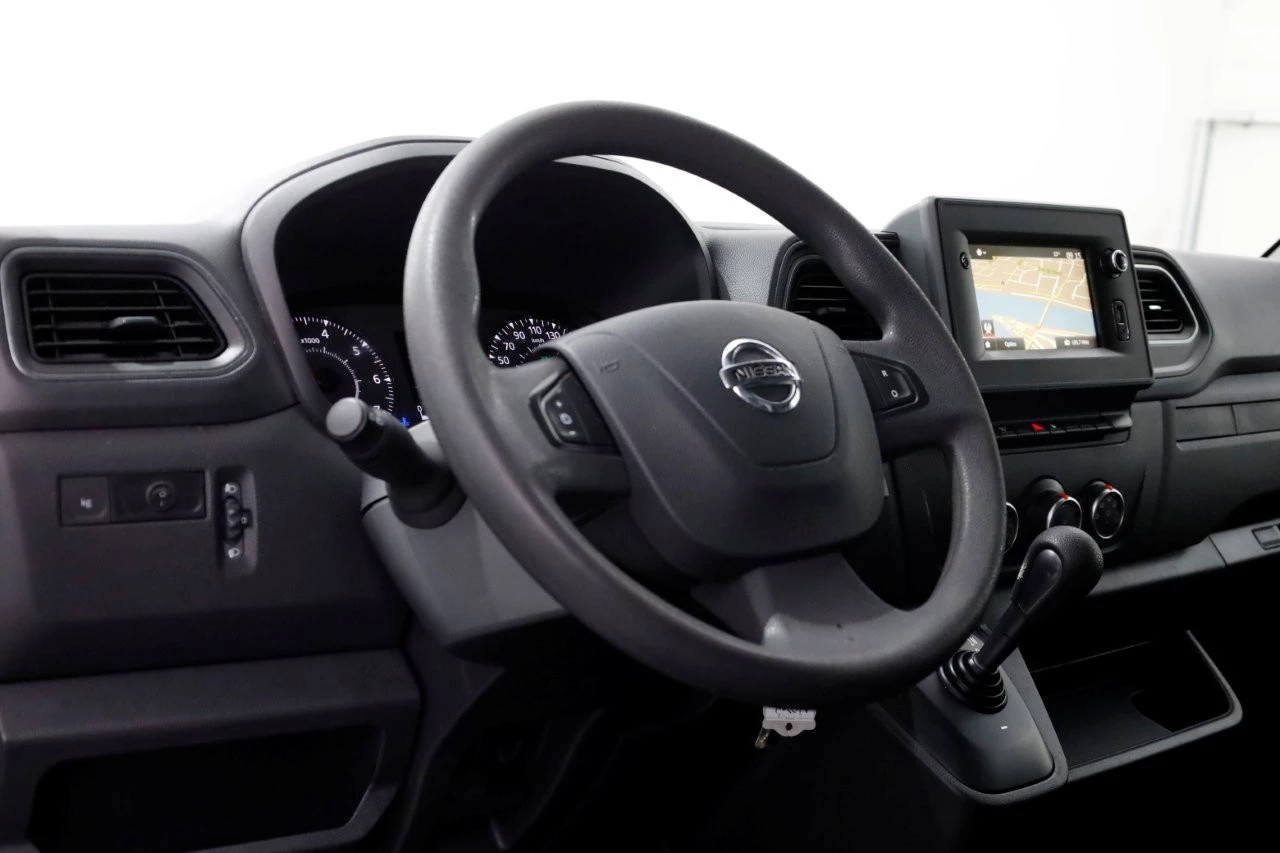 Hoofdafbeelding Nissan NV400
