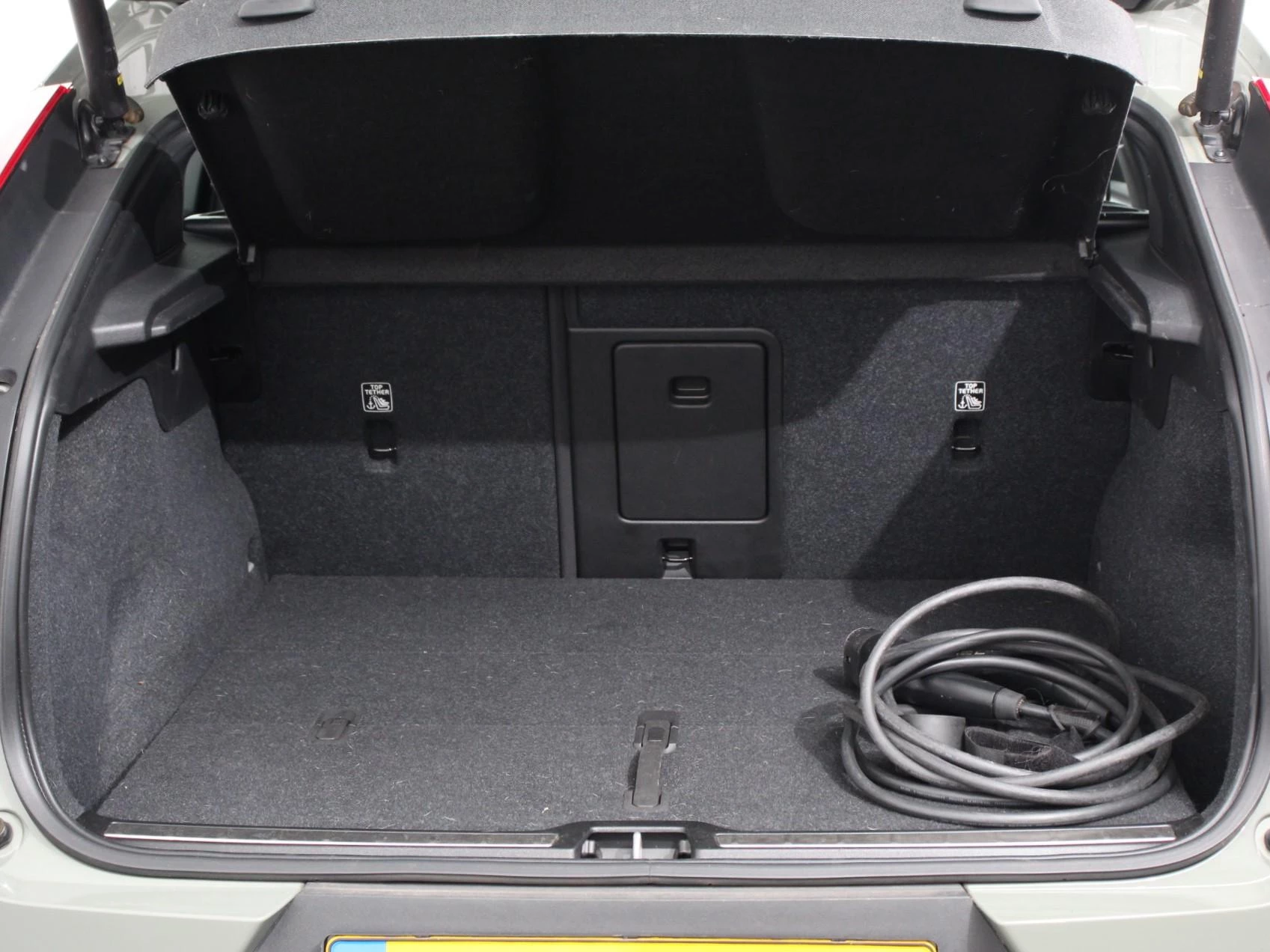 Hoofdafbeelding Volvo C40