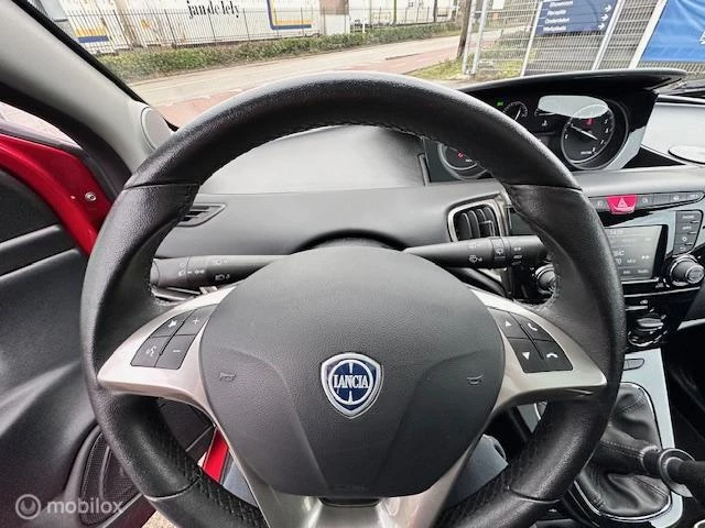 Hoofdafbeelding Lancia Ypsilon