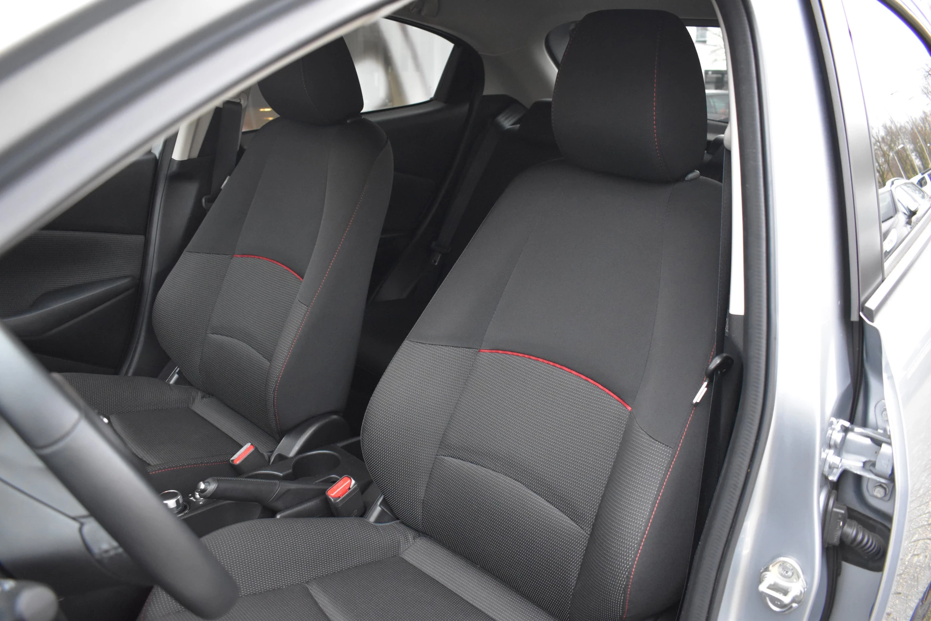 Hoofdafbeelding Mazda 2