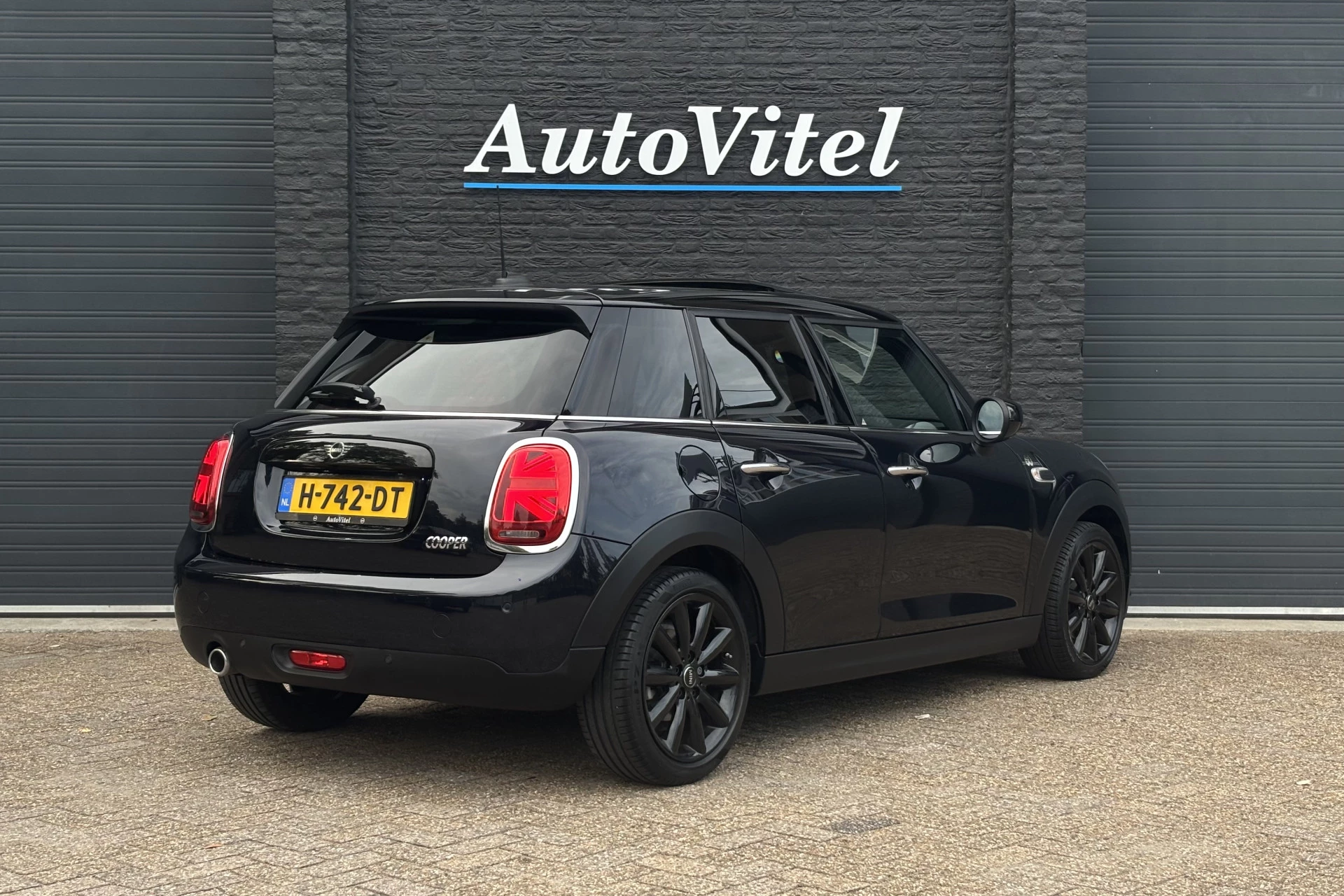 Hoofdafbeelding MINI Cooper