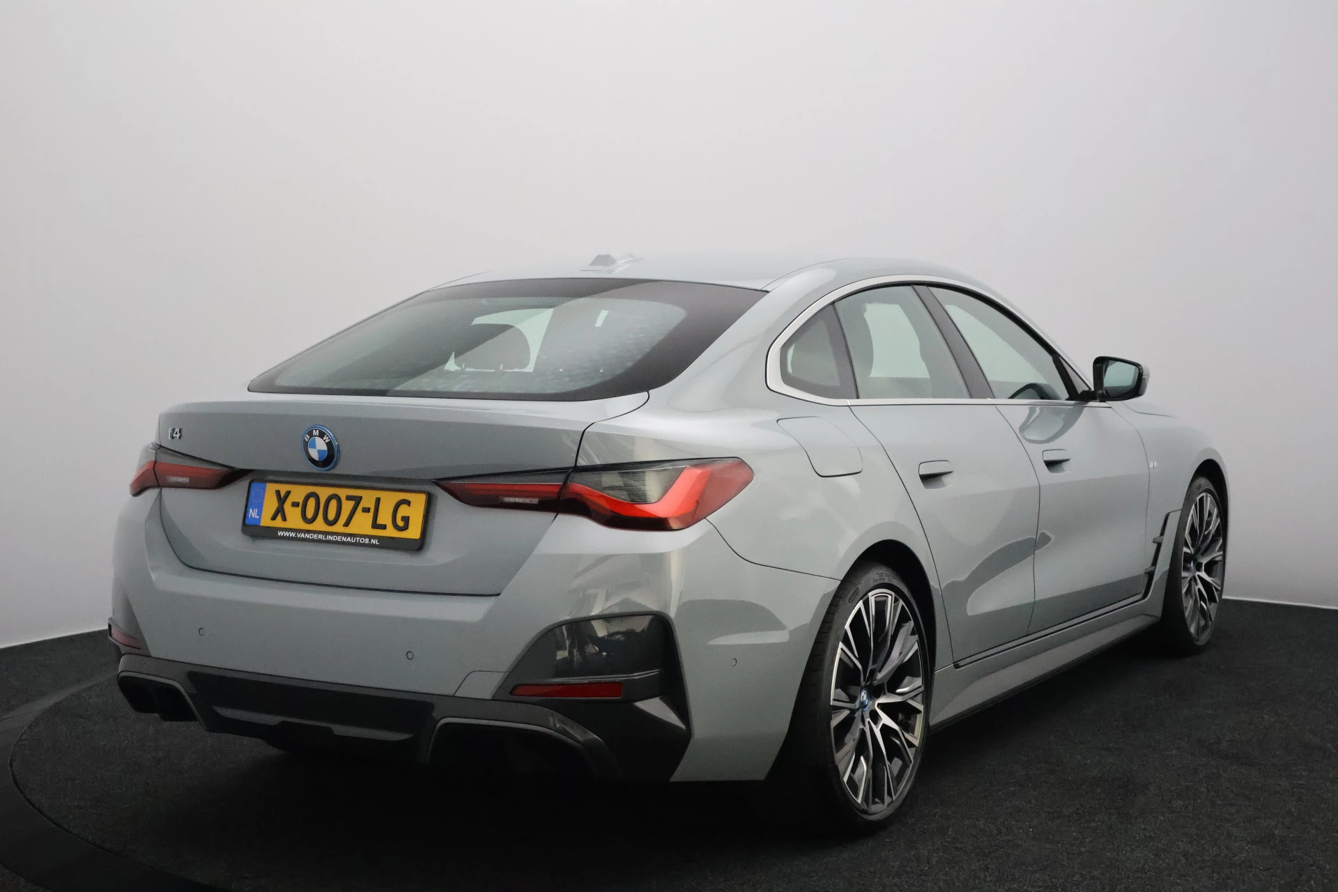 Hoofdafbeelding BMW i4