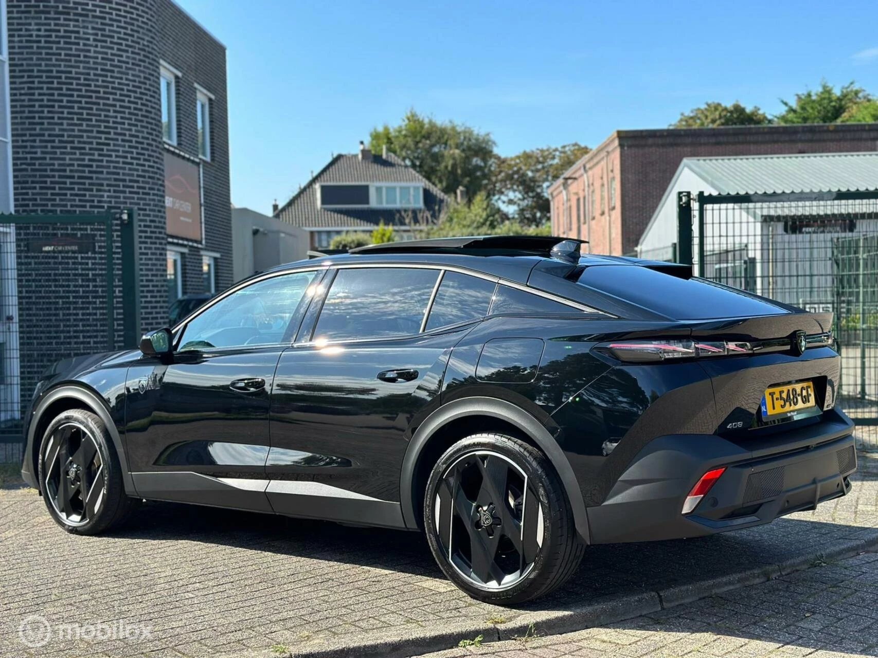 Hoofdafbeelding Peugeot 408