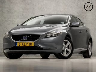 Hoofdafbeelding Volvo V40 Volvo V40 2.0 D4 Luxury 191Pk (NAVIGATIE, CLIMATE, CAMERA, DIGITAL COCKPIT, TREKHAAK, LEDER, SPORTSTOELEN, BLUETOOTH, CRUISE, NIEUWSTAAT)