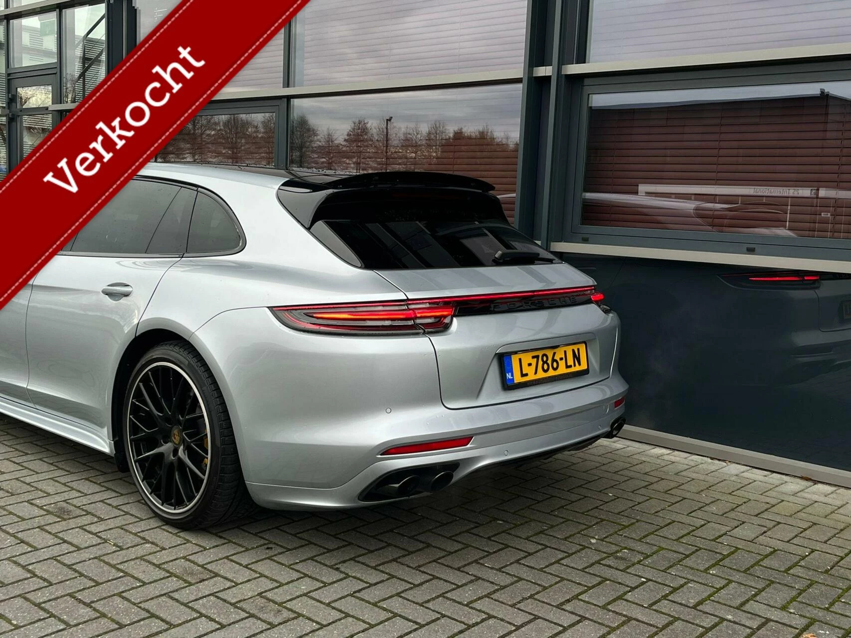 Hoofdafbeelding Porsche Panamera