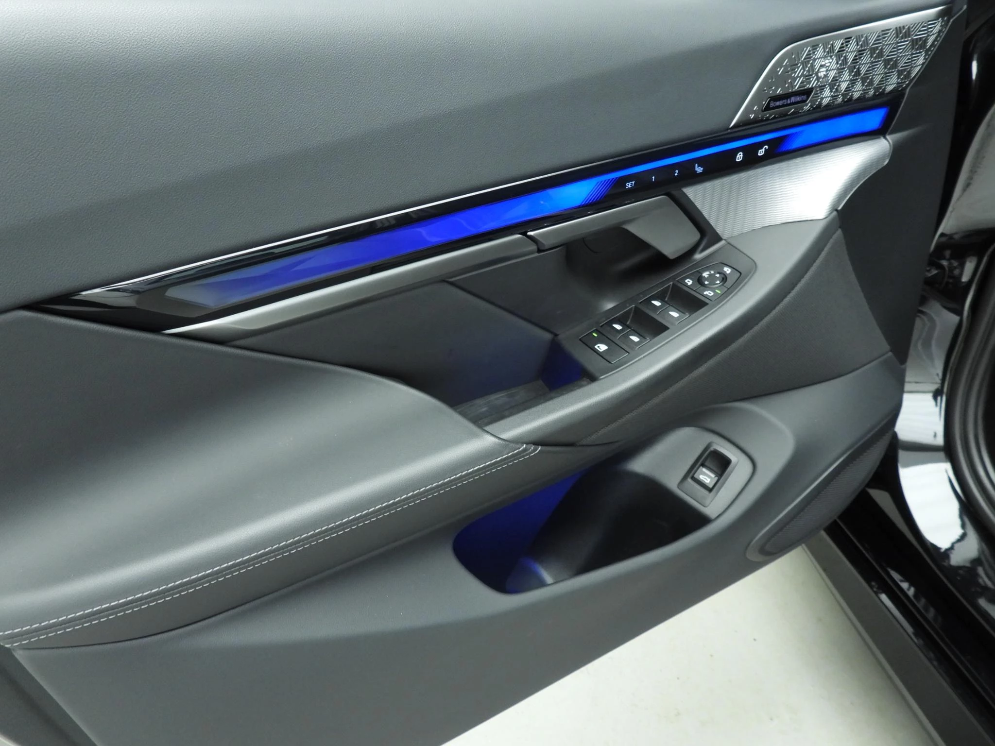 Hoofdafbeelding BMW i5