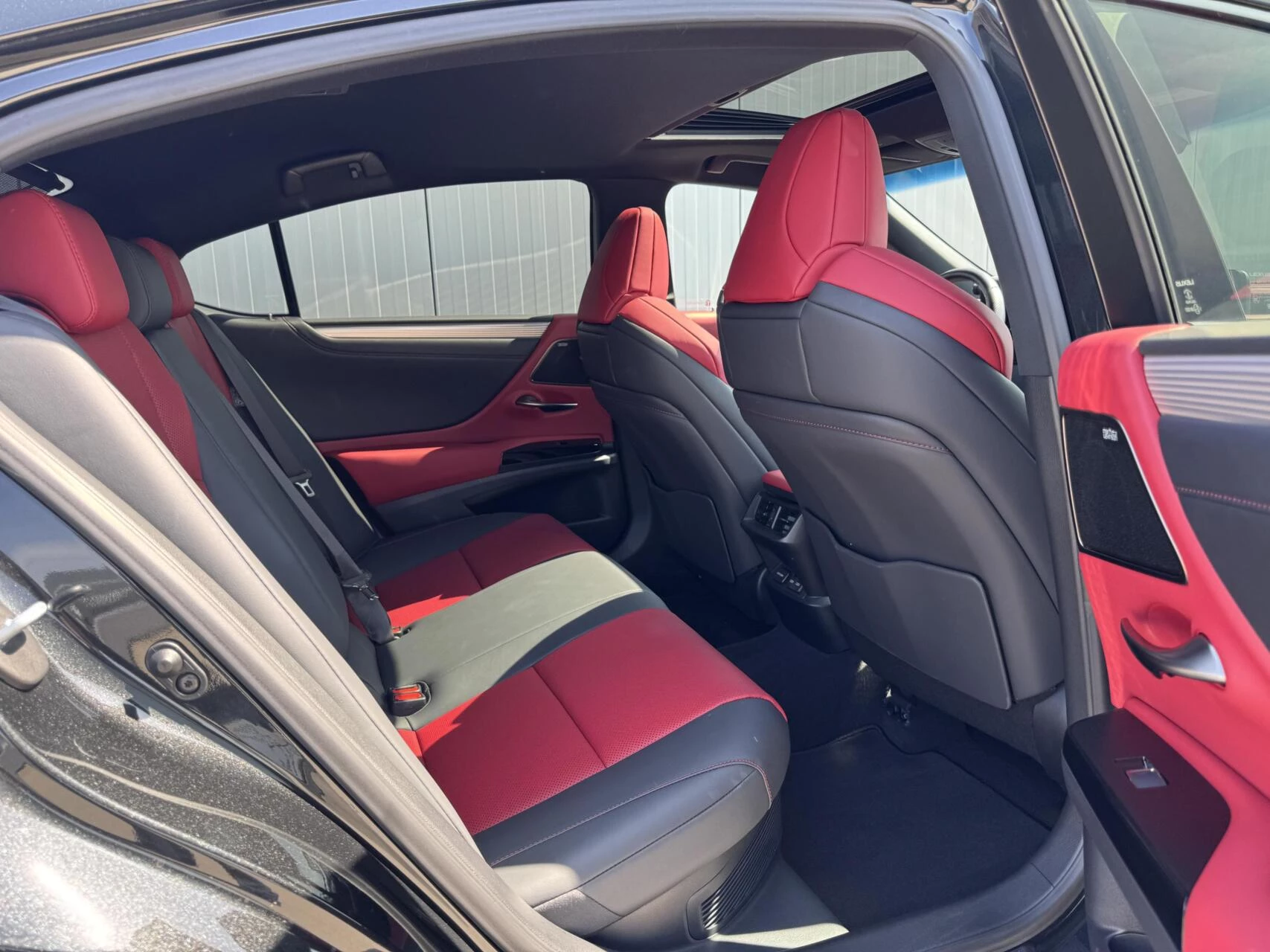 Hoofdafbeelding Lexus ES