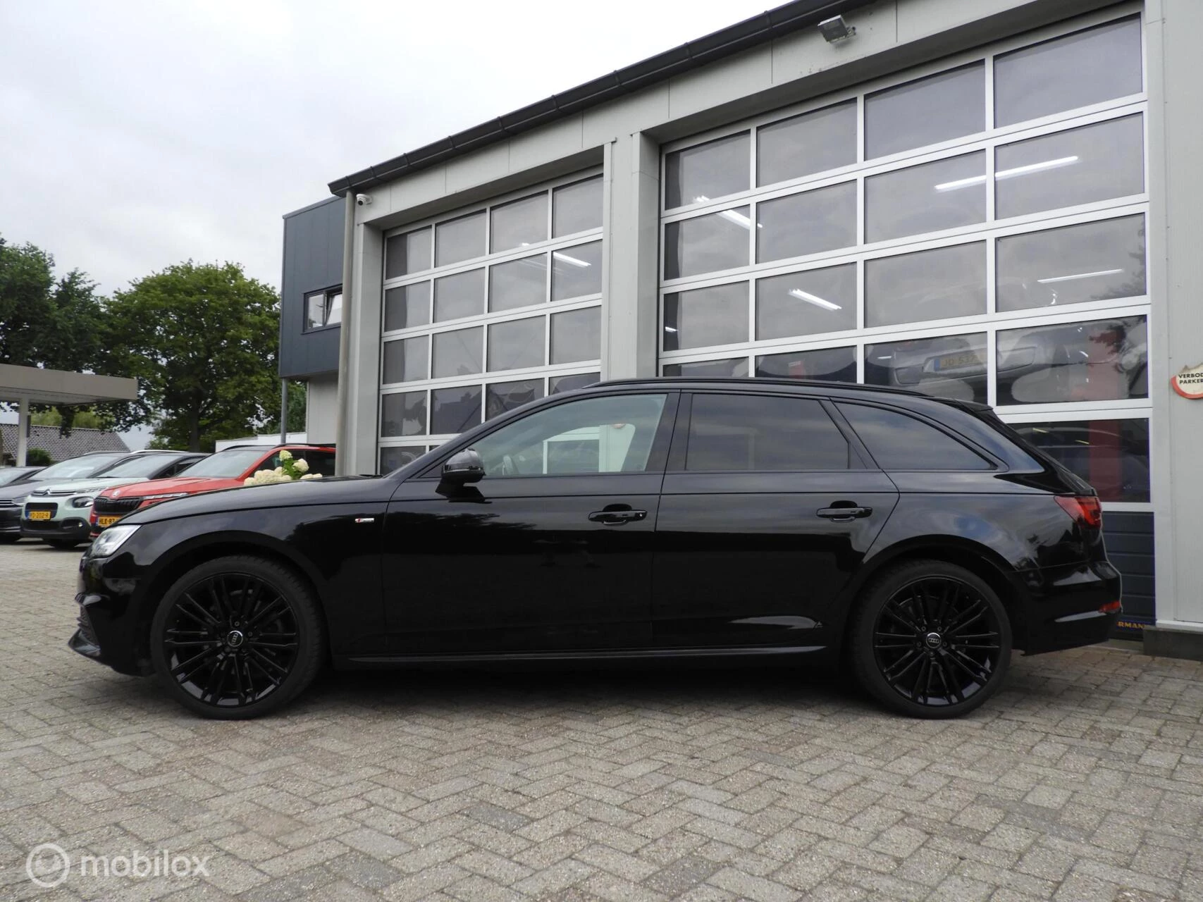 Hoofdafbeelding Audi A4