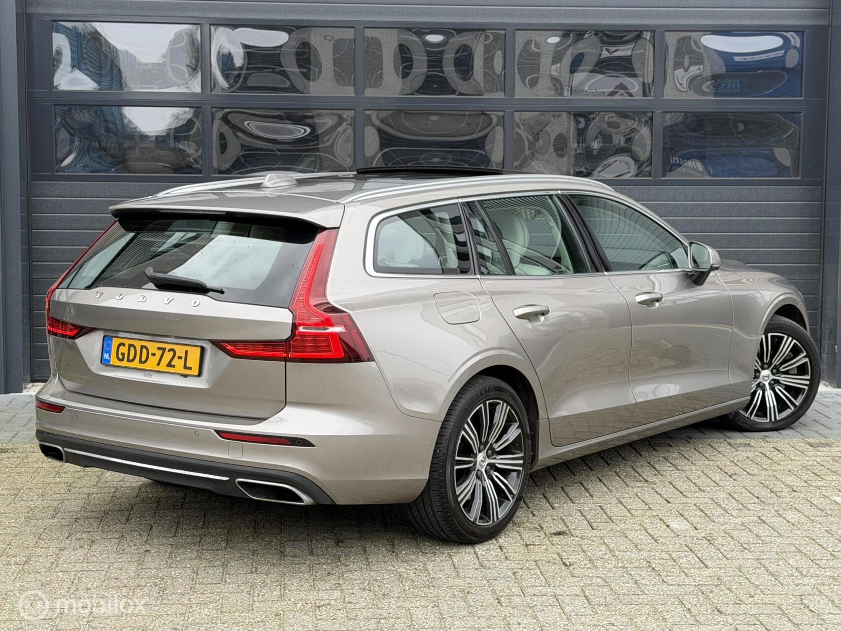 Hoofdafbeelding Volvo V60