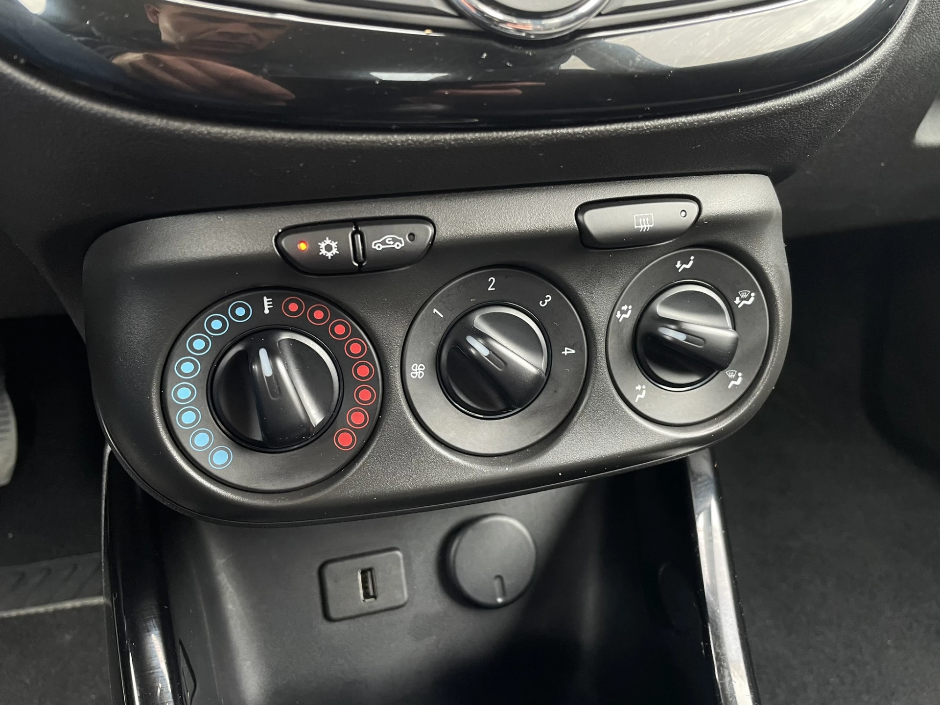 Hoofdafbeelding Opel ADAM
