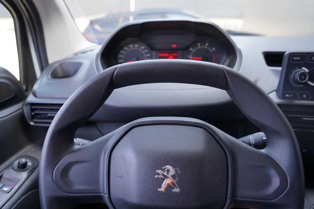 Hoofdafbeelding Peugeot Partner
