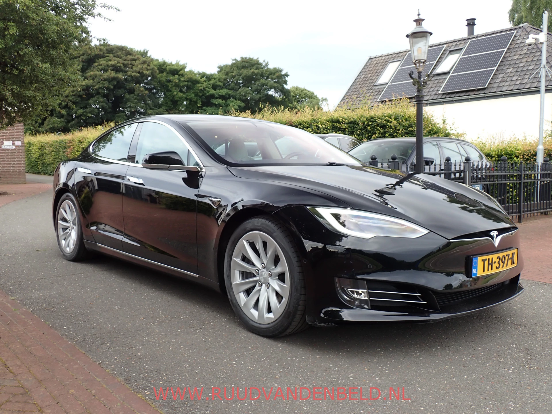 Hoofdafbeelding Tesla Model S