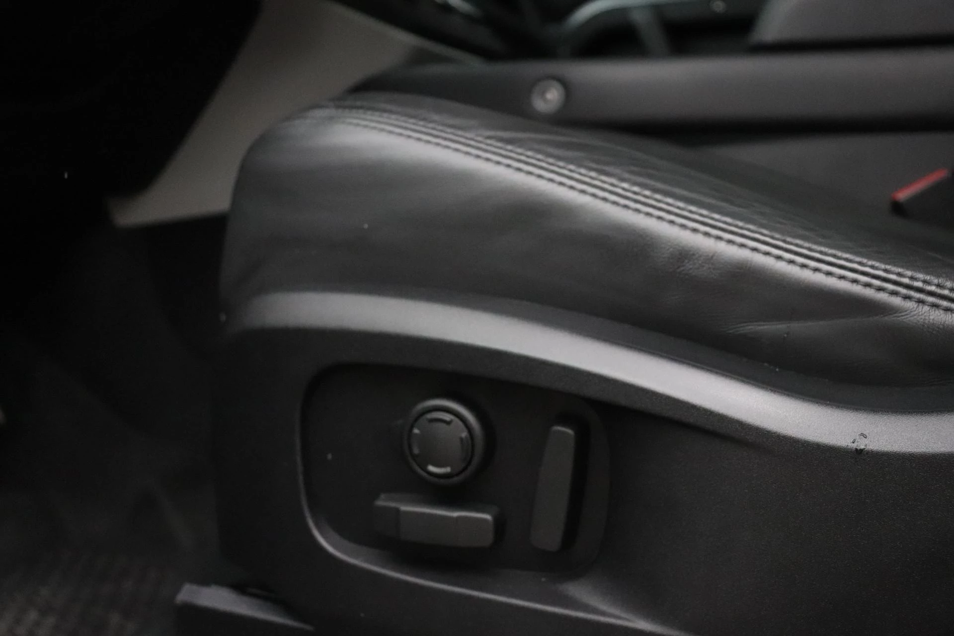 Hoofdafbeelding Land Rover Defender