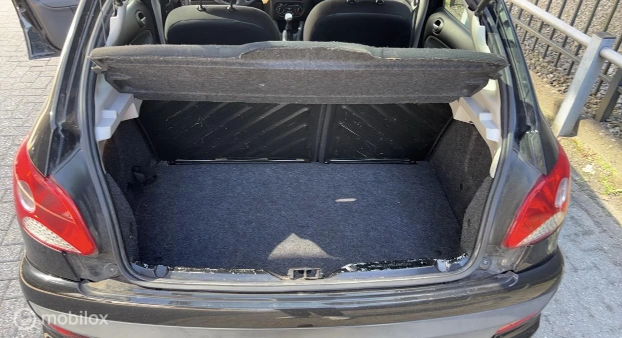 Hoofdafbeelding Peugeot 206