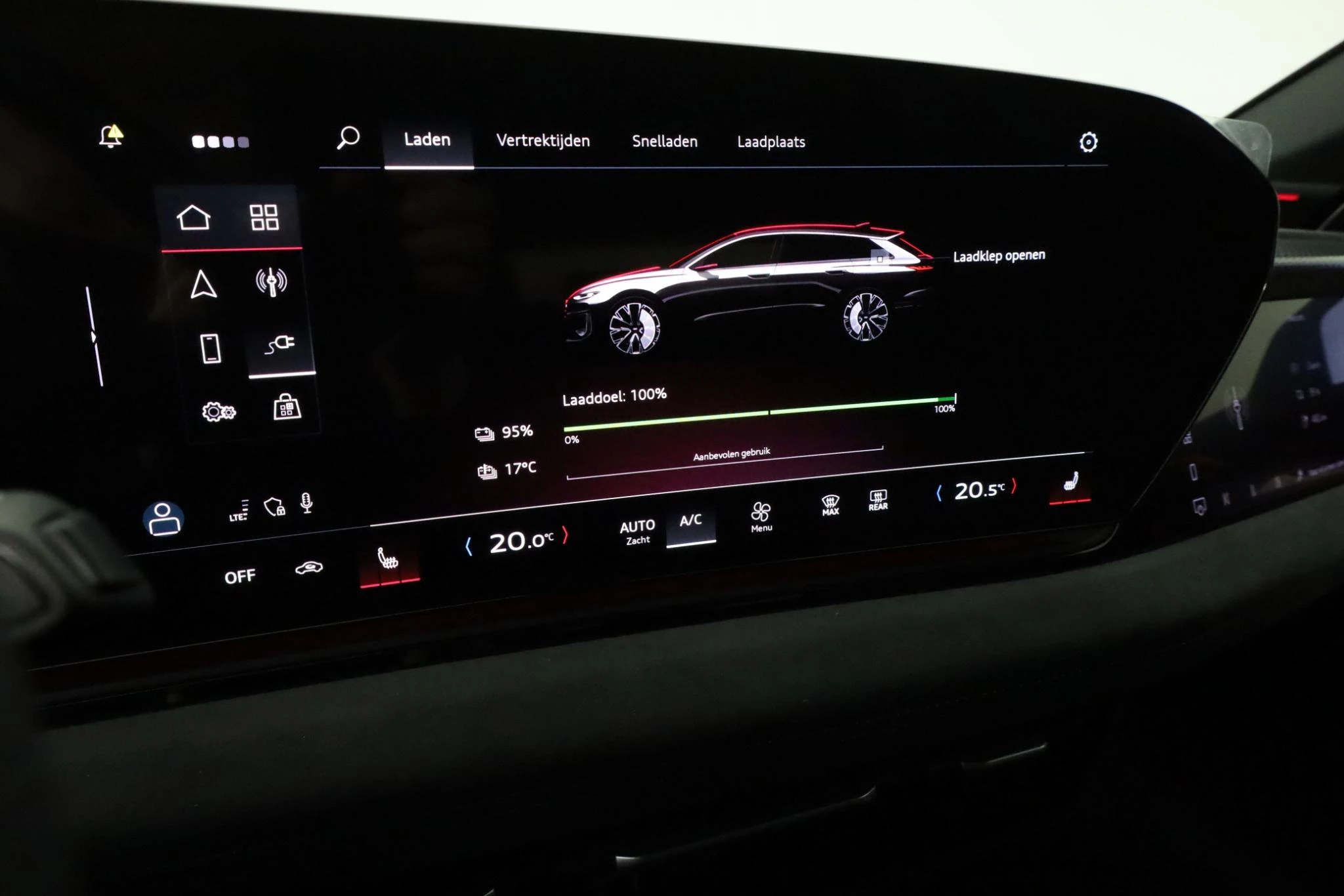 Hoofdafbeelding Audi A6 Avant e-tron