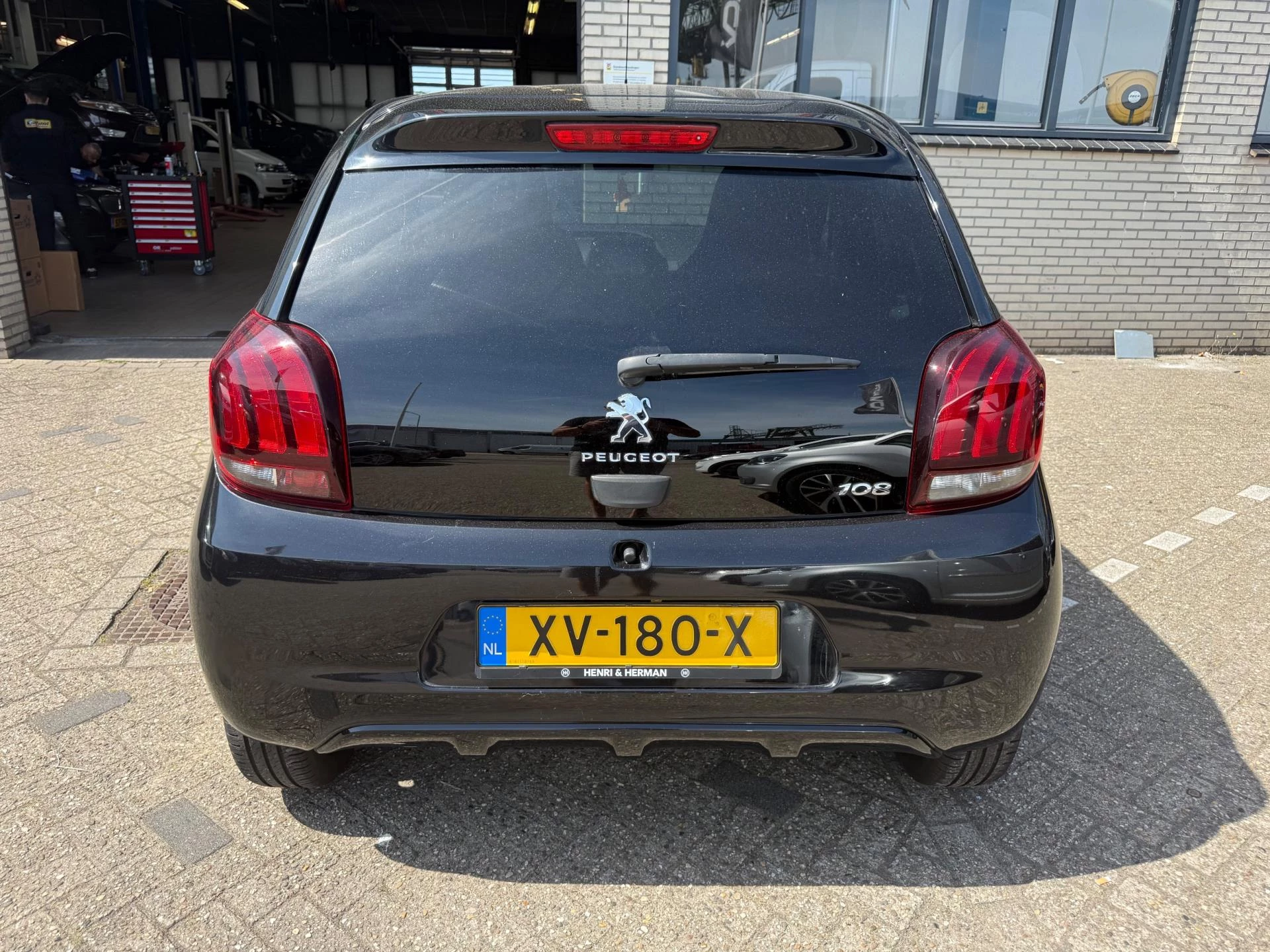 Hoofdafbeelding Peugeot 108