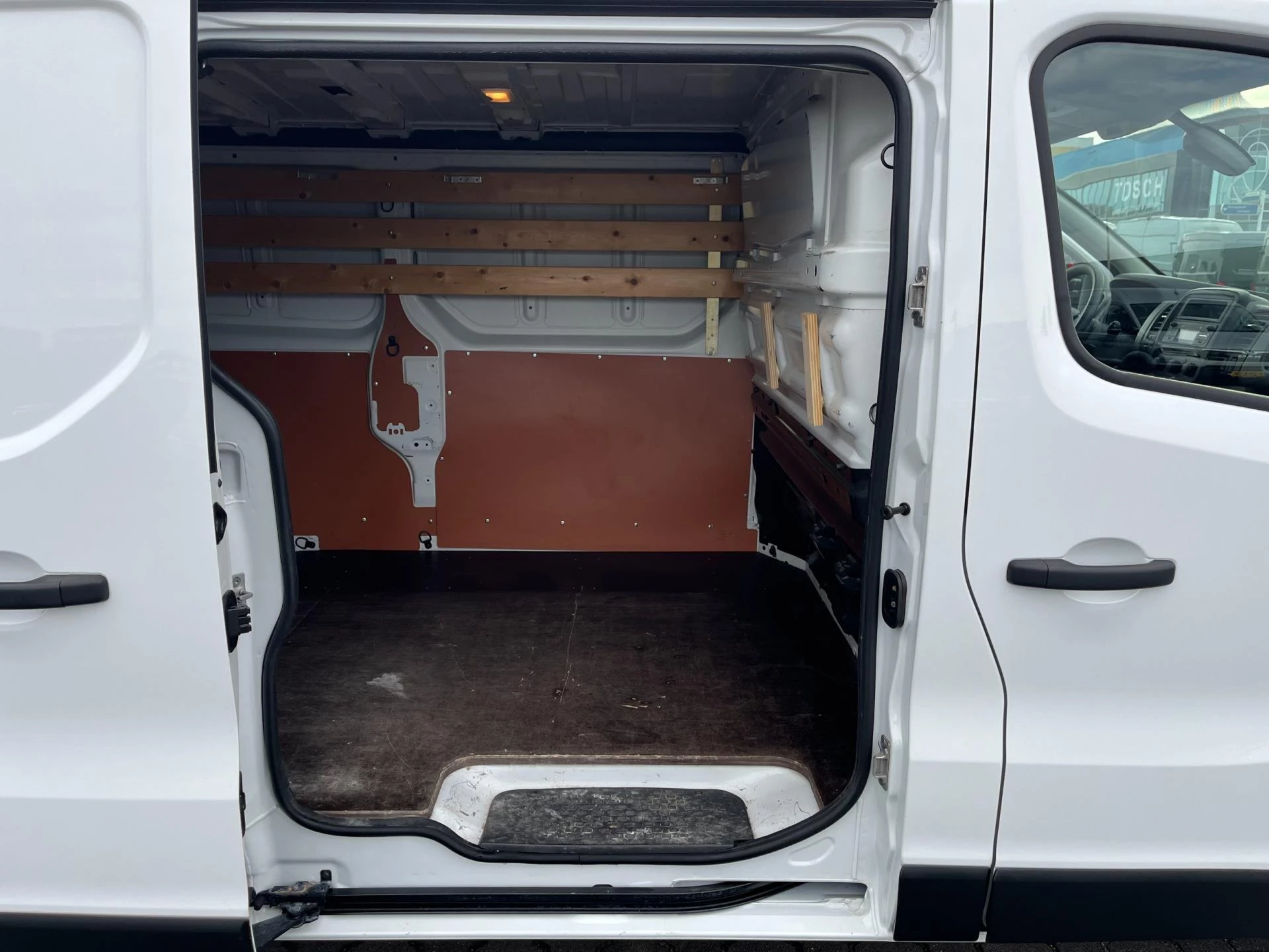 Hoofdafbeelding Nissan NV300