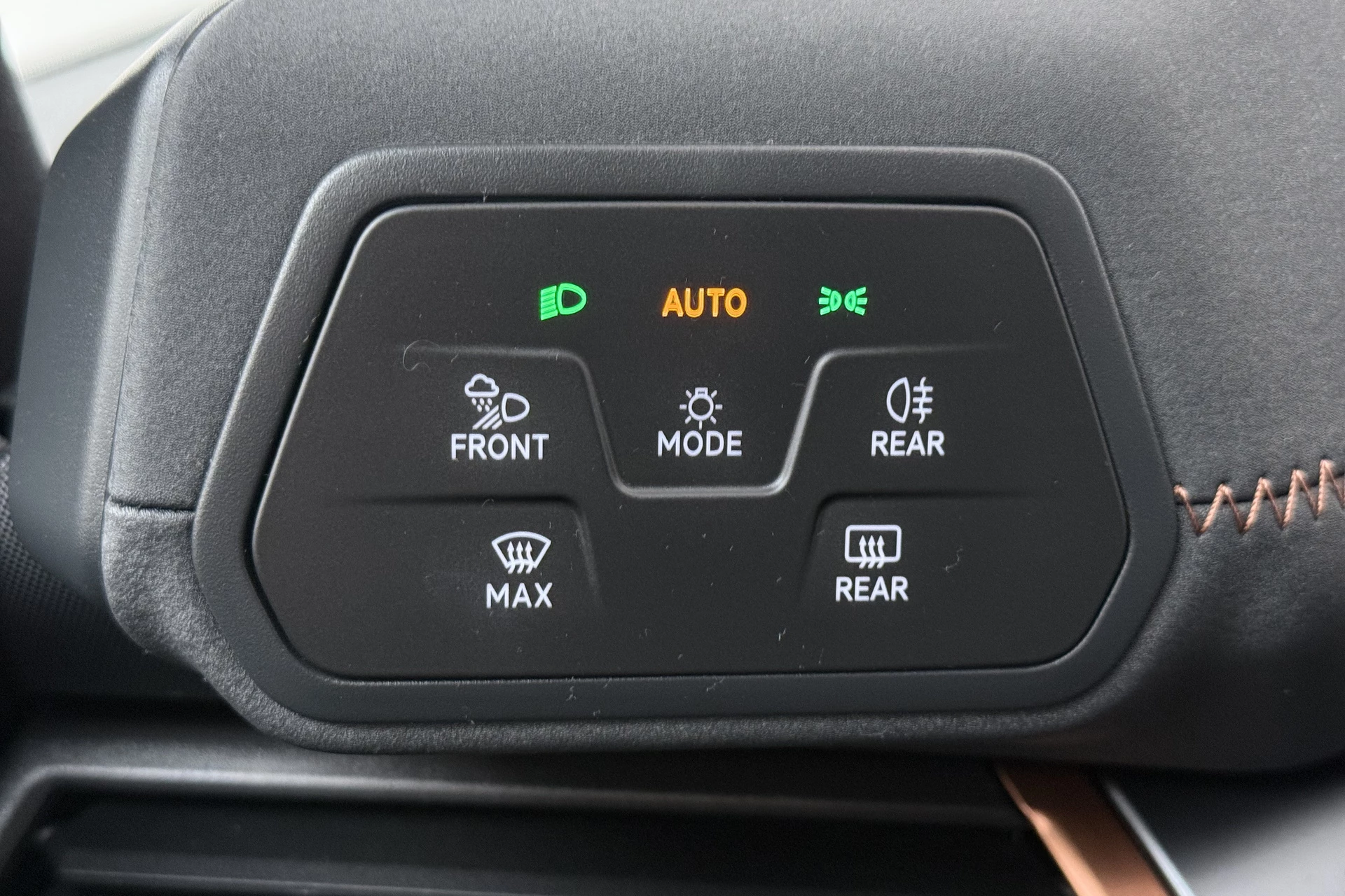 Hoofdafbeelding CUPRA Born