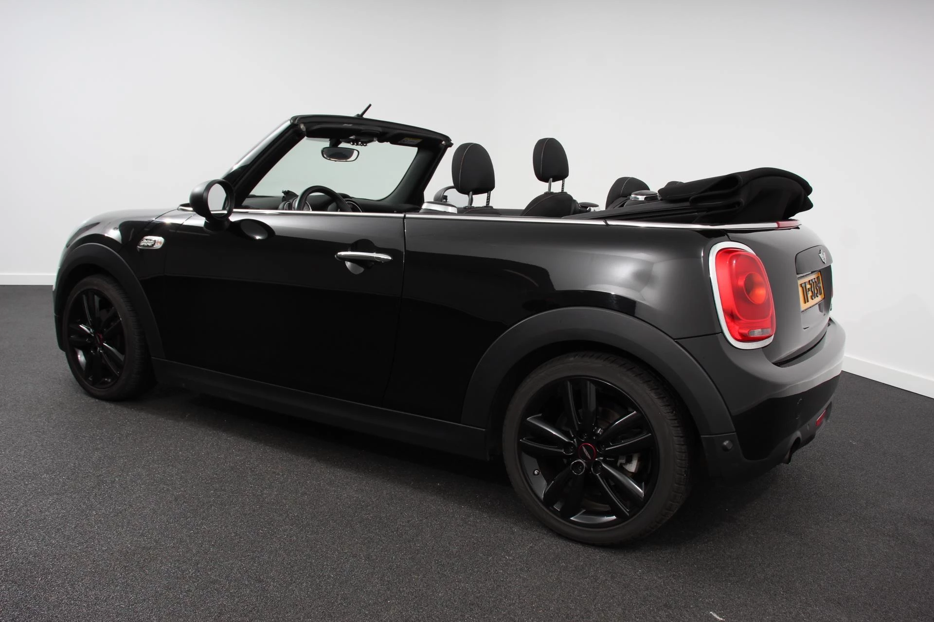 Hoofdafbeelding MINI One Cabrio