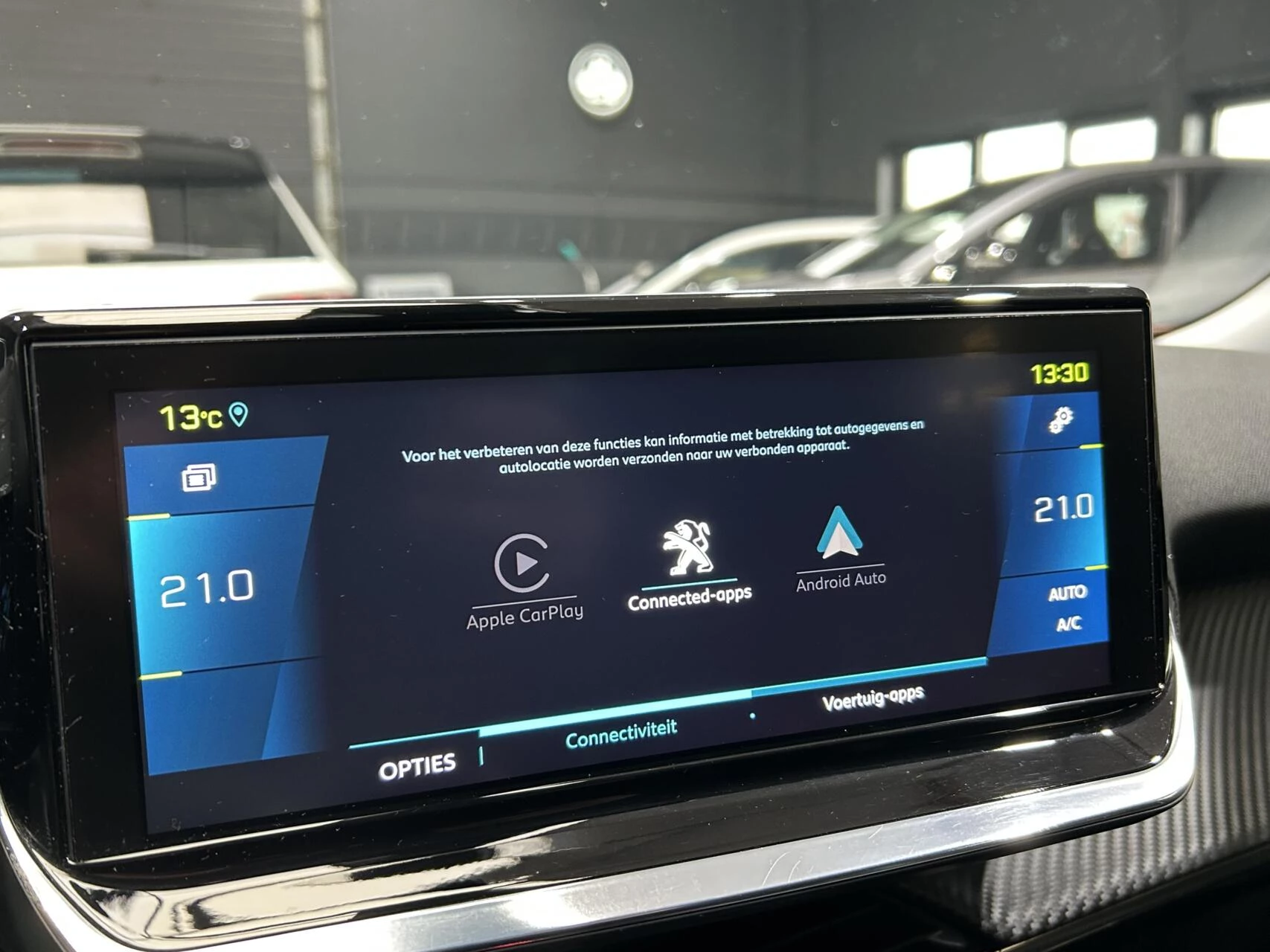 Hoofdafbeelding Peugeot e-2008