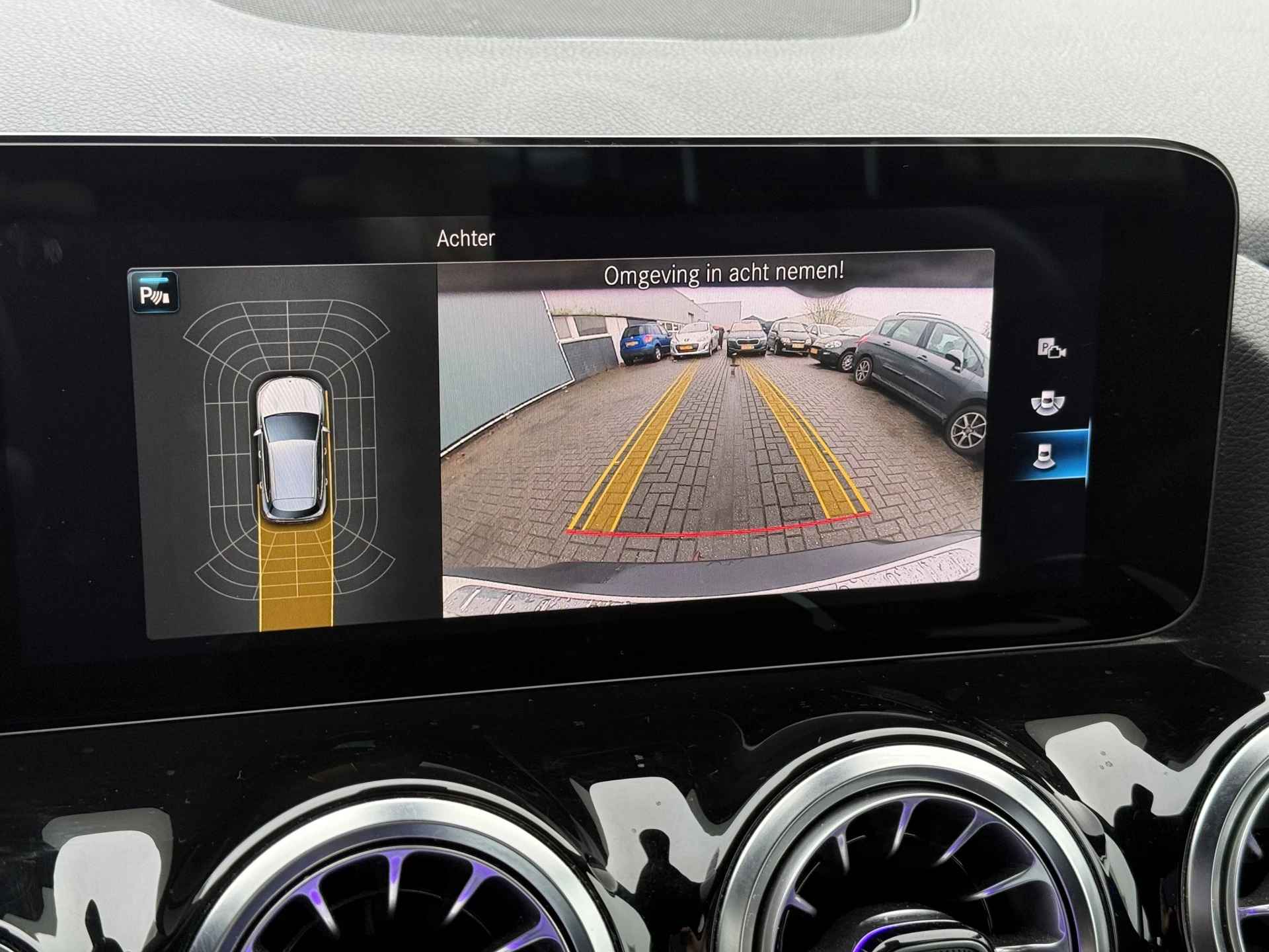 Hoofdafbeelding Mercedes-Benz EQA