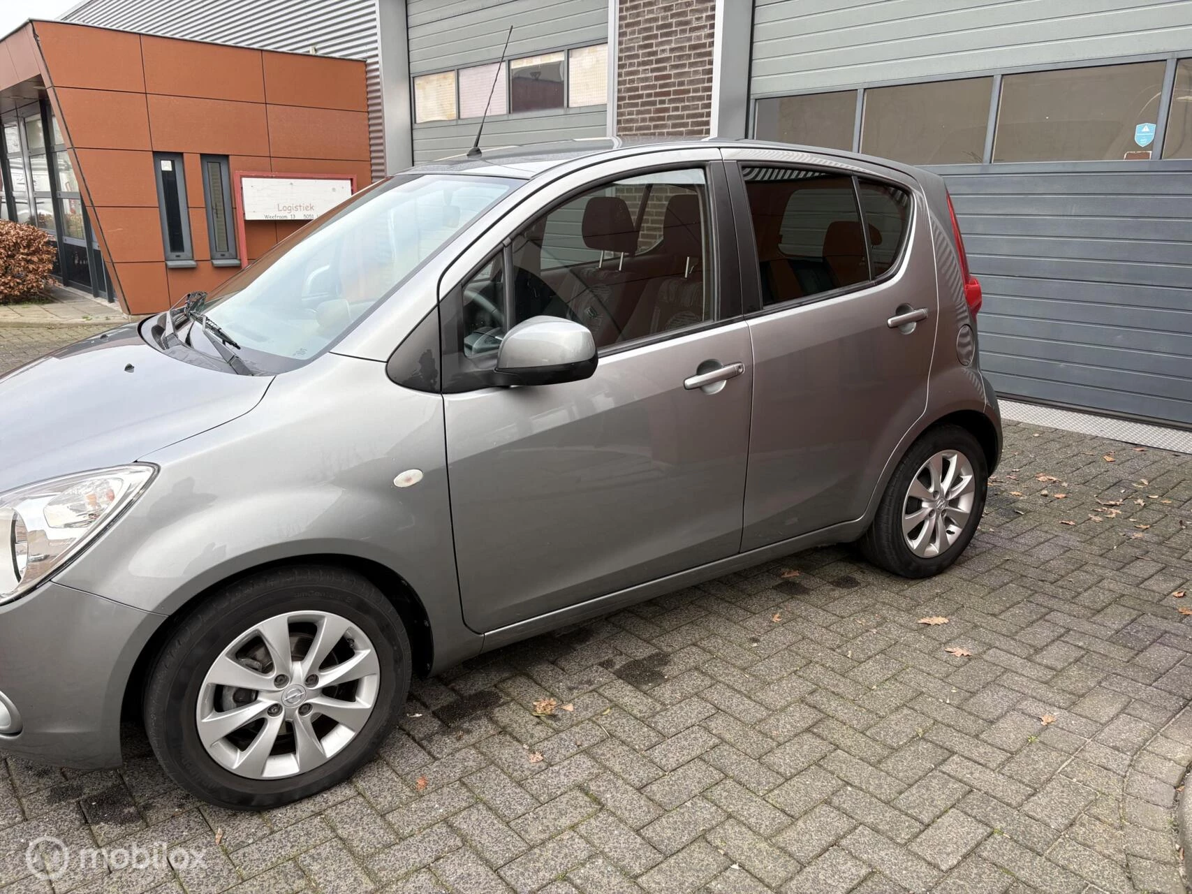 Hoofdafbeelding Opel Agila