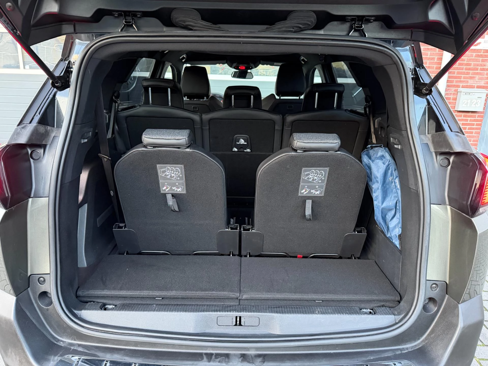 Hoofdafbeelding Peugeot 5008