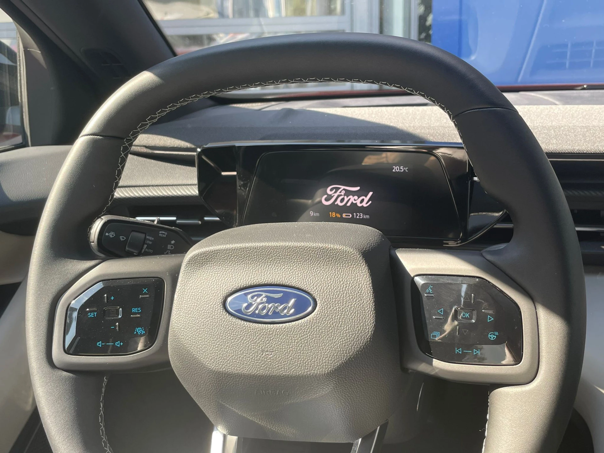 Hoofdafbeelding Ford Explorer