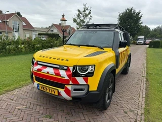 Land Rover Defender 3.0 110 MHEV X-dynamic HSE 6 cil grijs kenteken