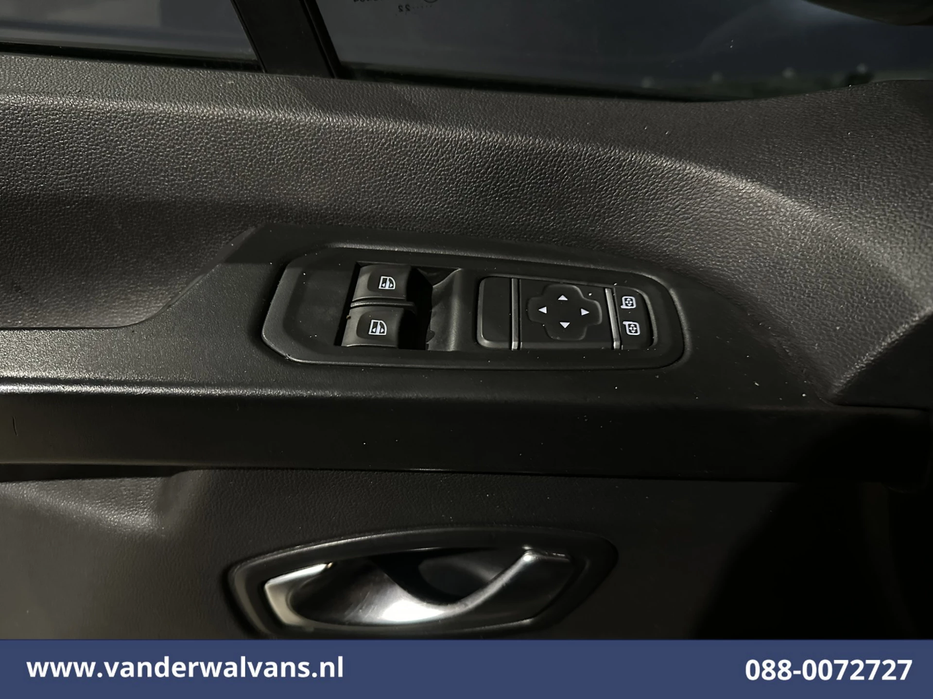 Hoofdafbeelding Nissan Primastar