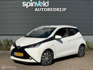 Toyota Aygo 1.0 VVT-i x-play - Multimedia - Camera - Cruise Control -